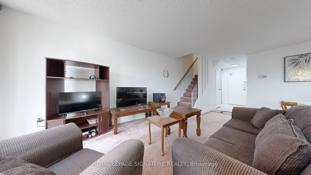 Additional property image - 4005 Don Mills Rd Unit 111