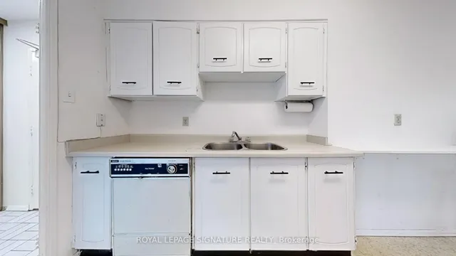 Additional property image - 4005 Don Mills Rd Unit 111