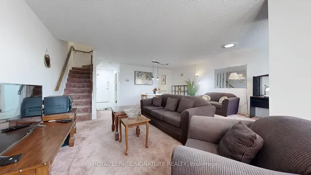 Additional property image - 4005 Don Mills Rd Unit 111