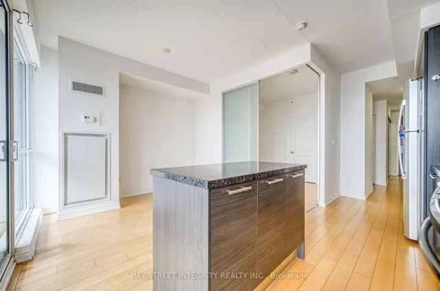 Additional property image - 386 Yonge St Unit 3414