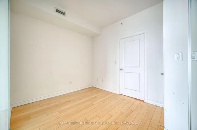 Additional property image - 386 Yonge St Unit 3414