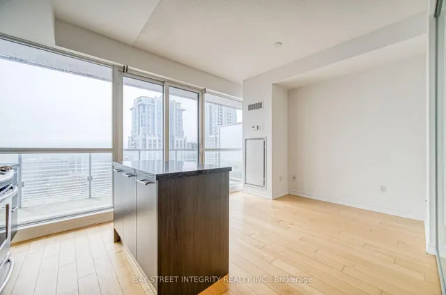 Additional property image - 386 Yonge St Unit 3414