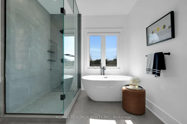 Additional property image - 28 Ternhill Cres