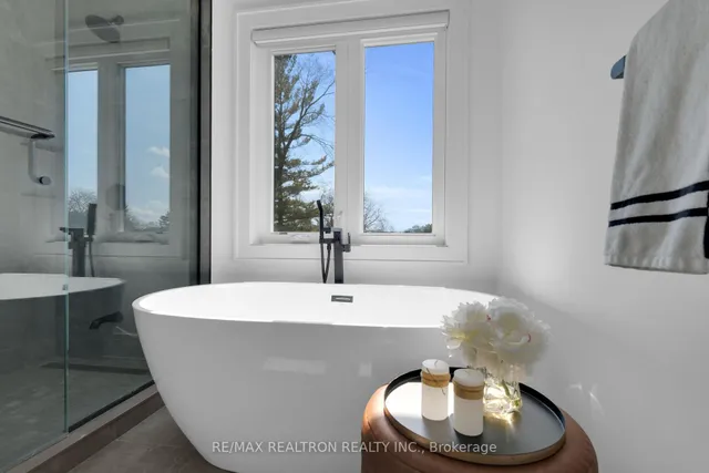 Additional property image - 28 Ternhill Cres
