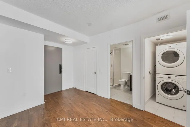 Additional property image - 10 York St Unit 1109