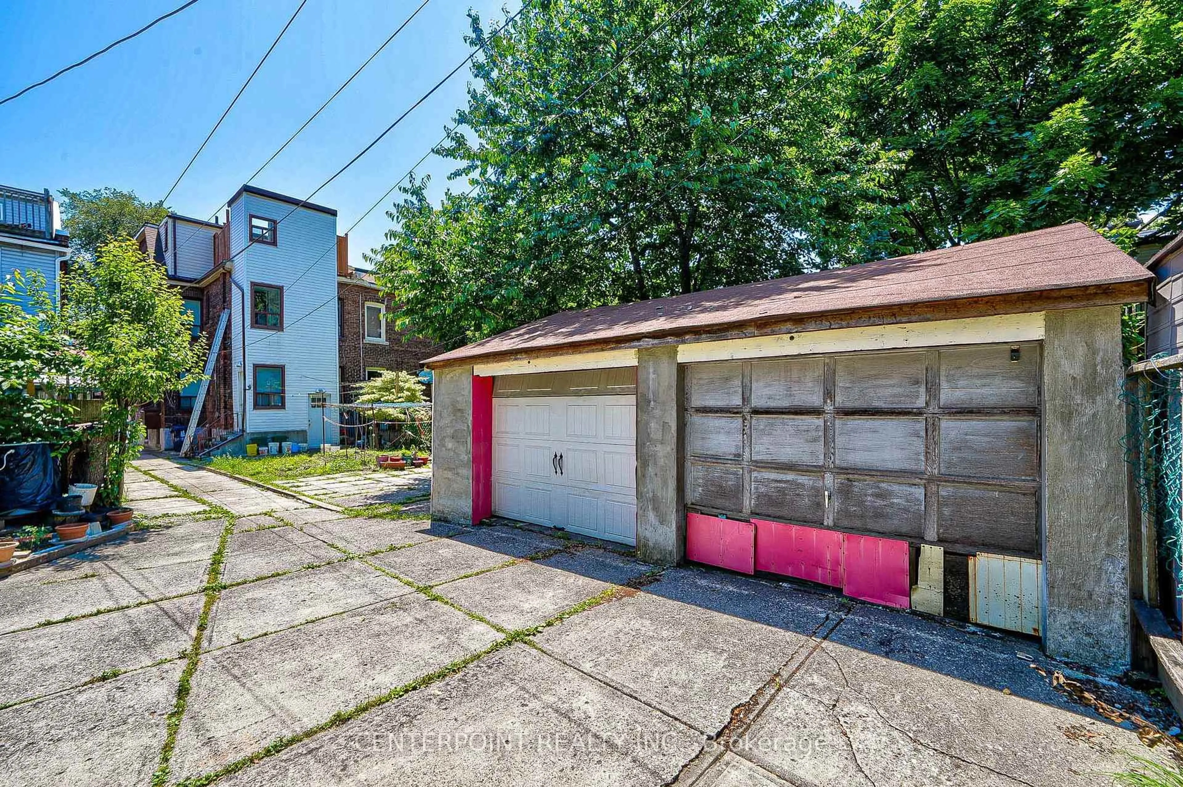 Unknown for 8 Hepbourne St, Toronto Ontario M6H 1J8