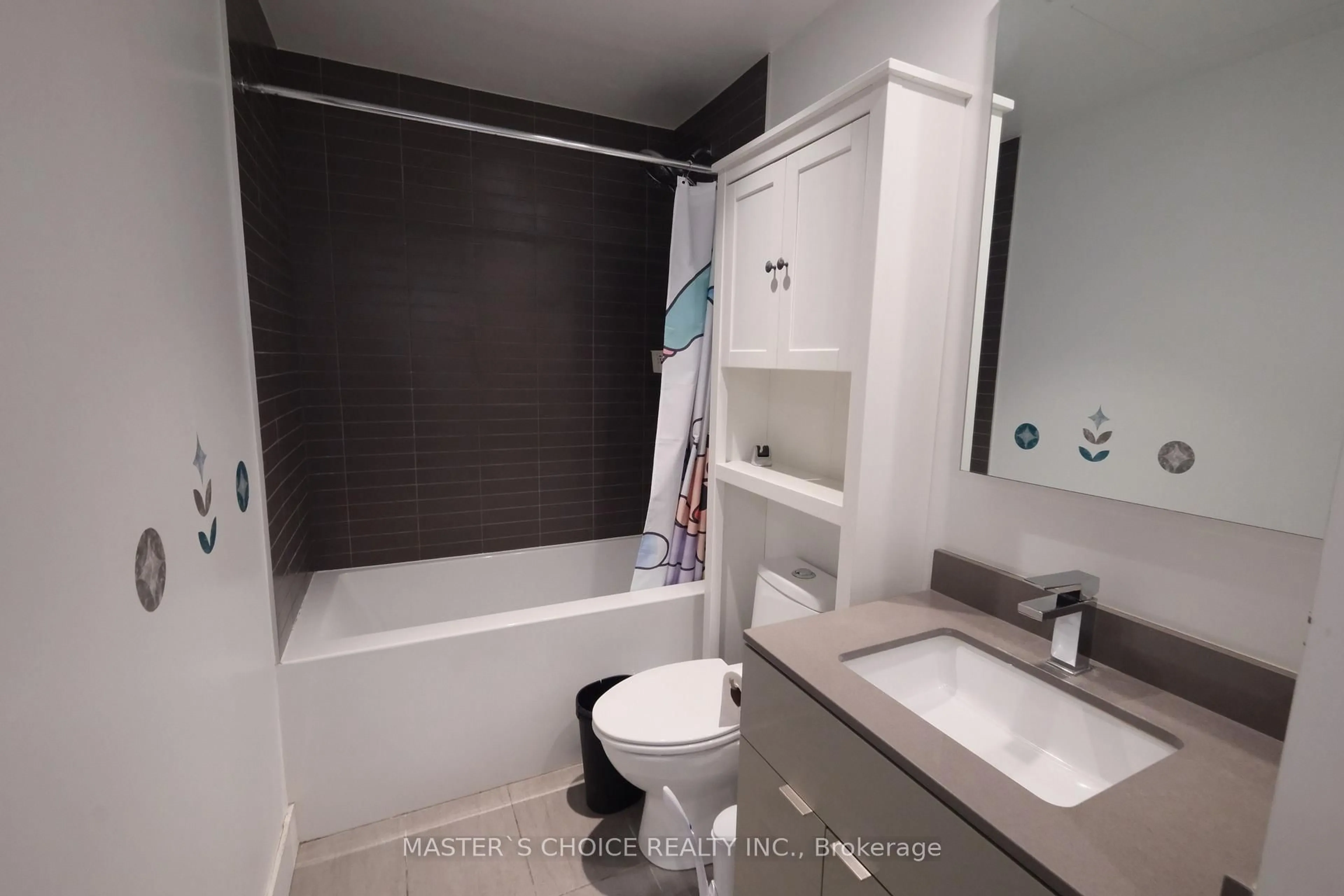 Standard bathroom, unknown for 7 Grenville St #3809, Toronto Ontario M4Y 0E9