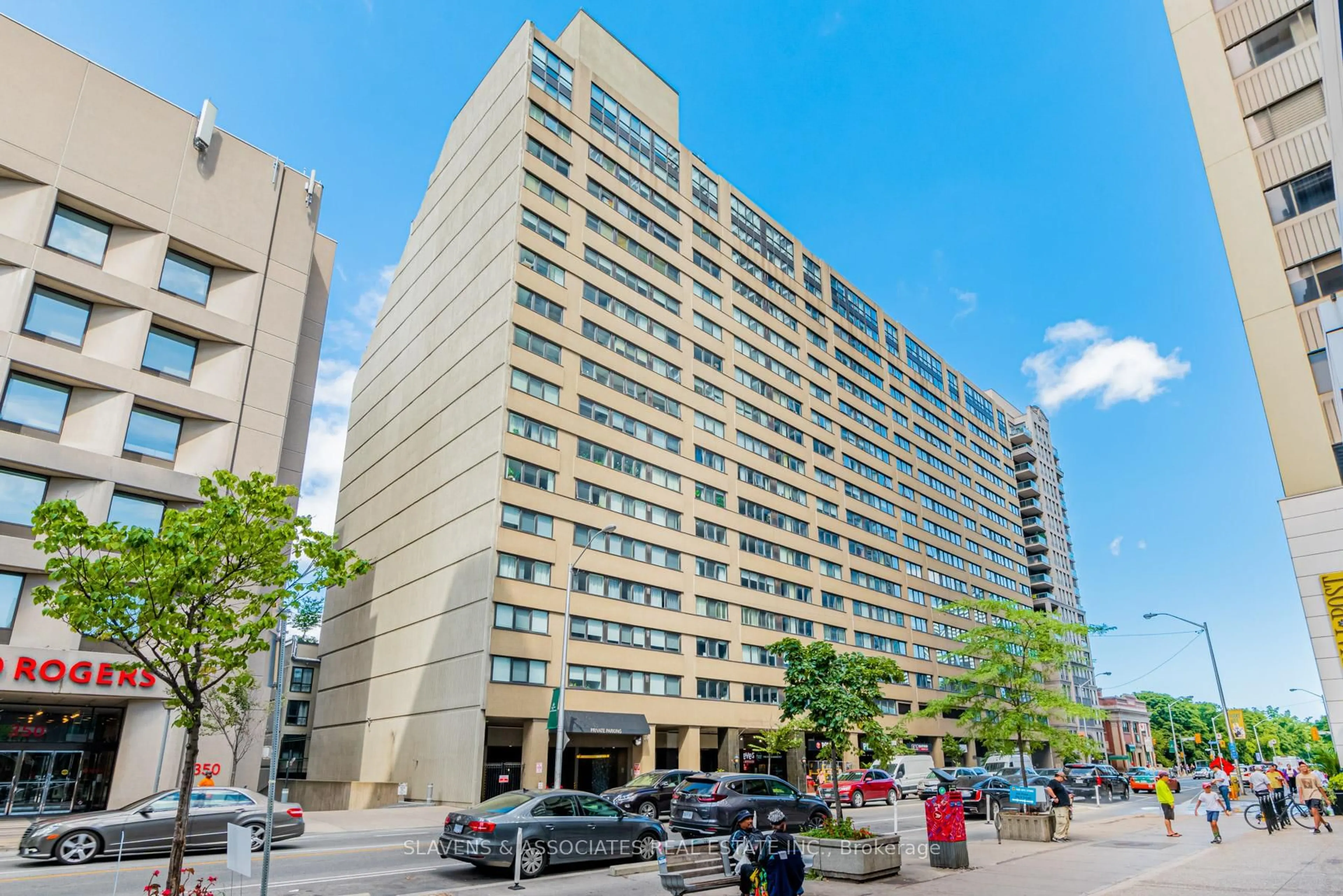 Unknown for 360 Bloor St #106, Toronto Ontario M4W 3M3