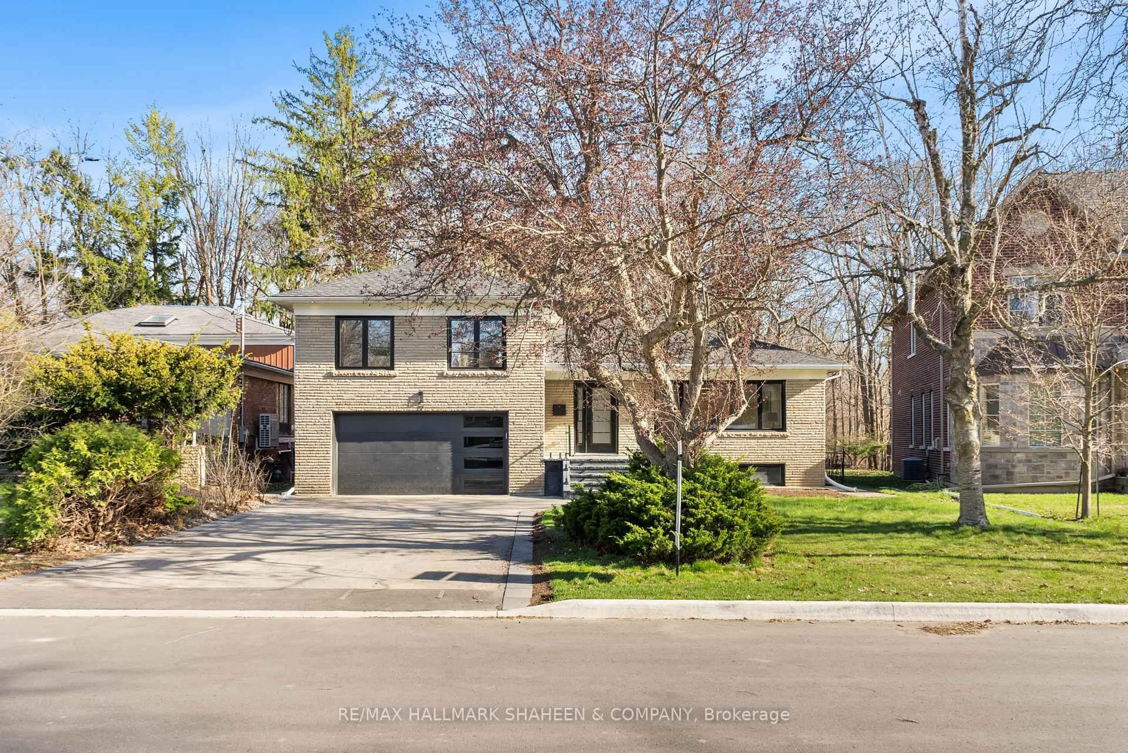 Home with brick exterior material, street for 27 Christine Cres, Toronto Ontario M2R 1A4