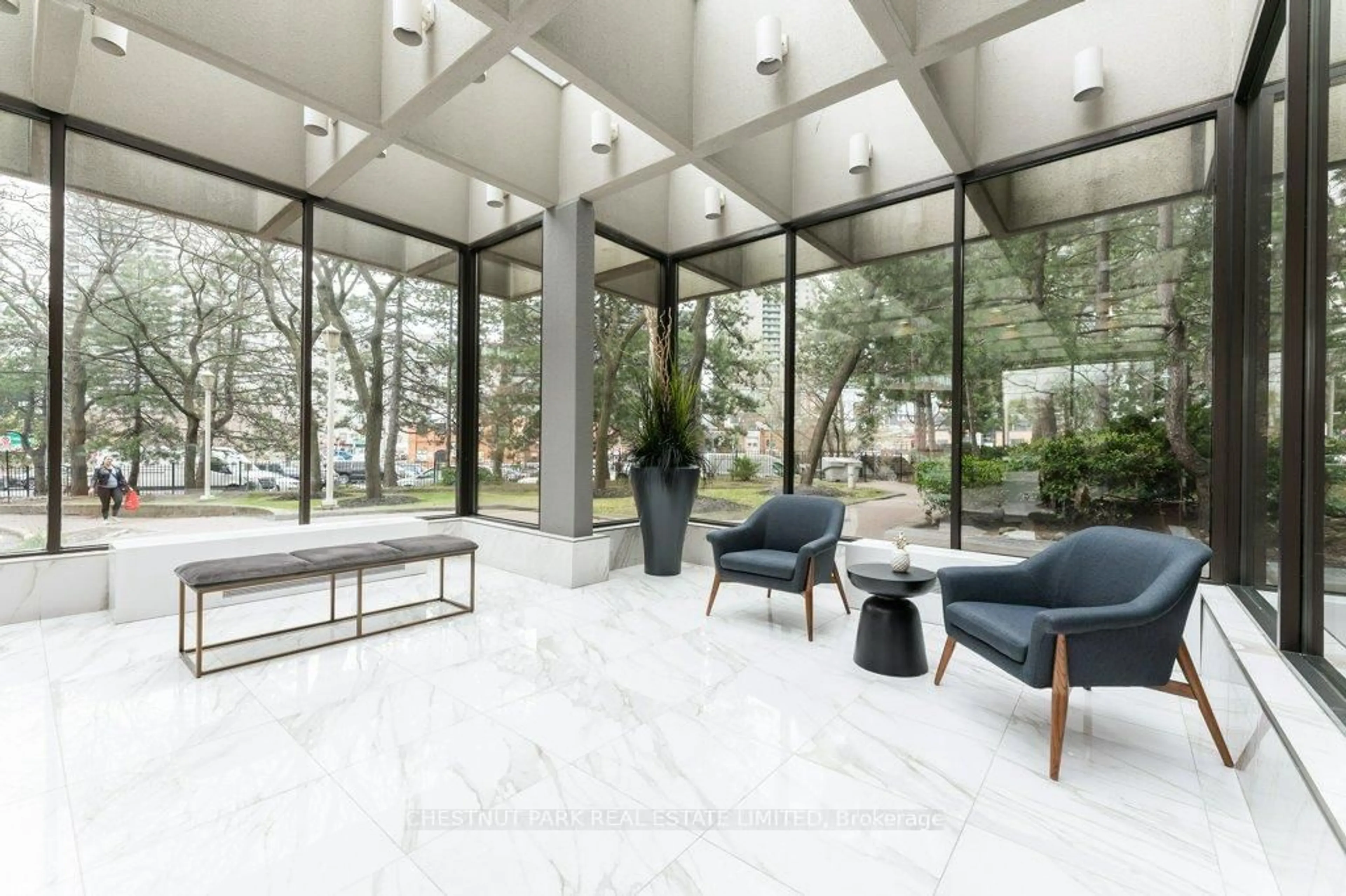 Lobby for 33 Elmhurst Ave #2003, Toronto Ontario M2N 6G8