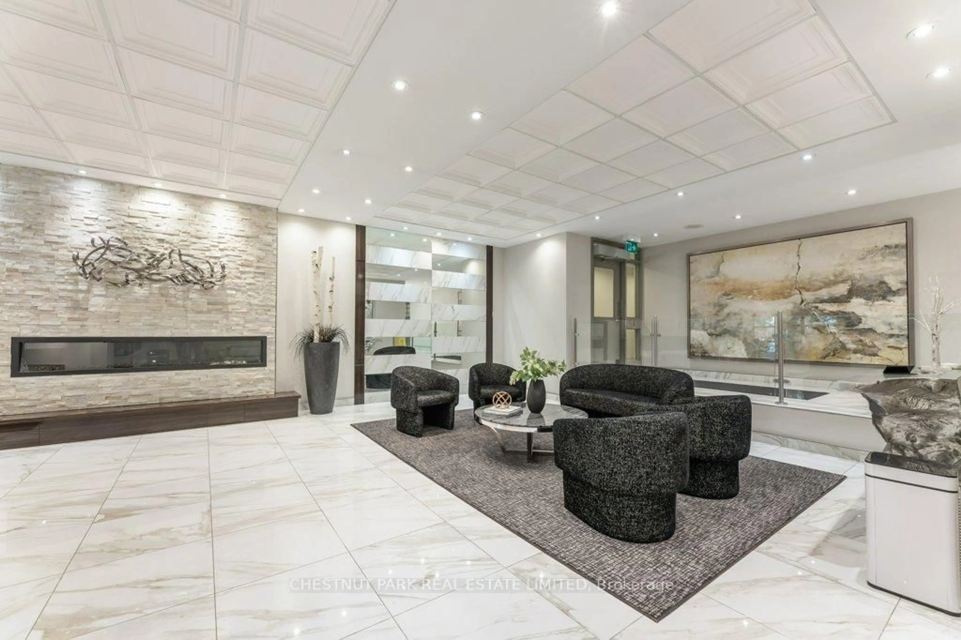 Lobby for 33 Elmhurst Ave #2003, Toronto Ontario M2N 6G8