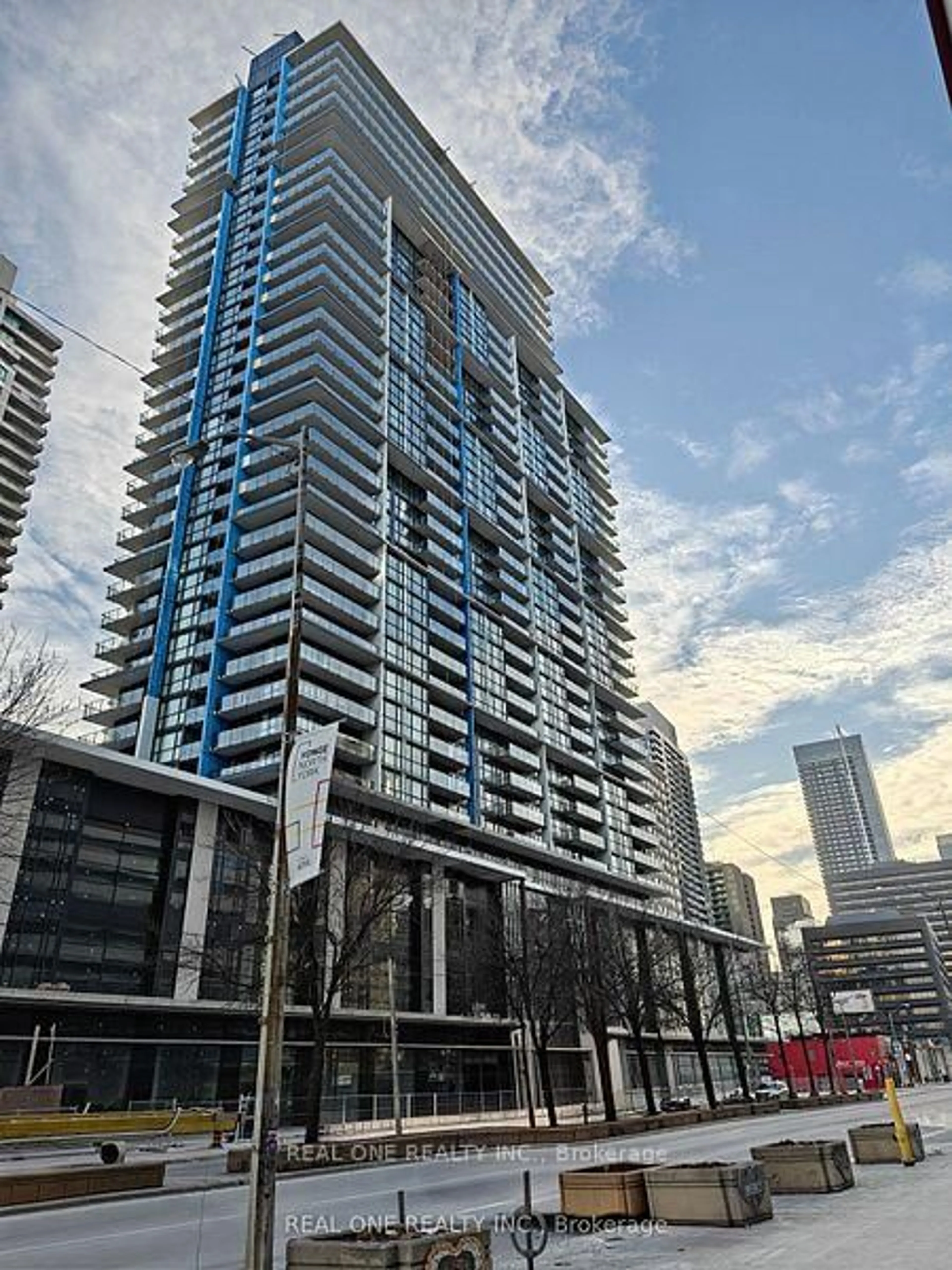 A pic from outside/outdoor area/front of a property/back of a property/a pic from drone, city buildings view from balcony for 4955 Yonge St #2212, Toronto Ontario M2N 0L8