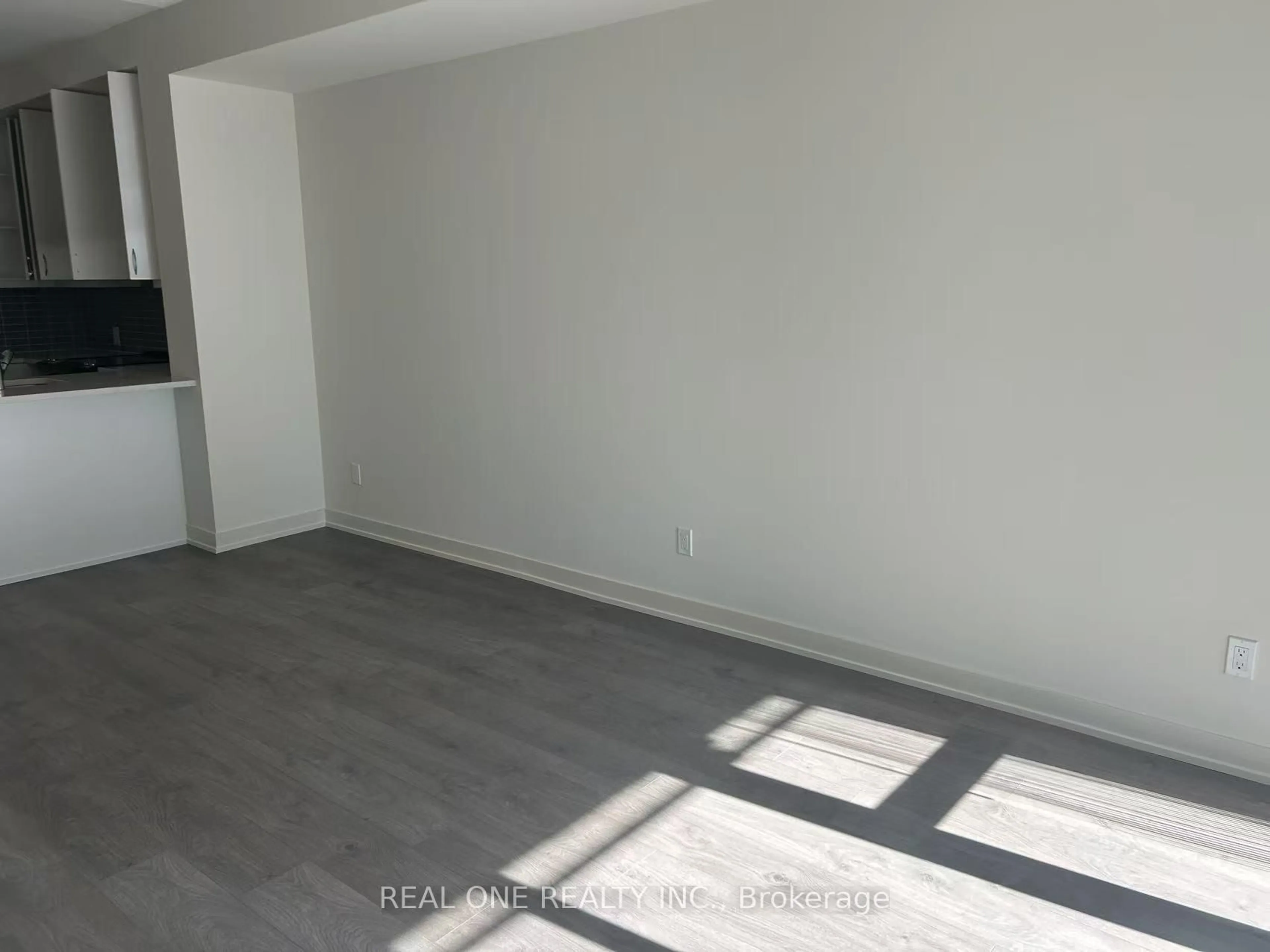 A pic of a room for 4955 Yonge St #2212, Toronto Ontario M2N 0L8