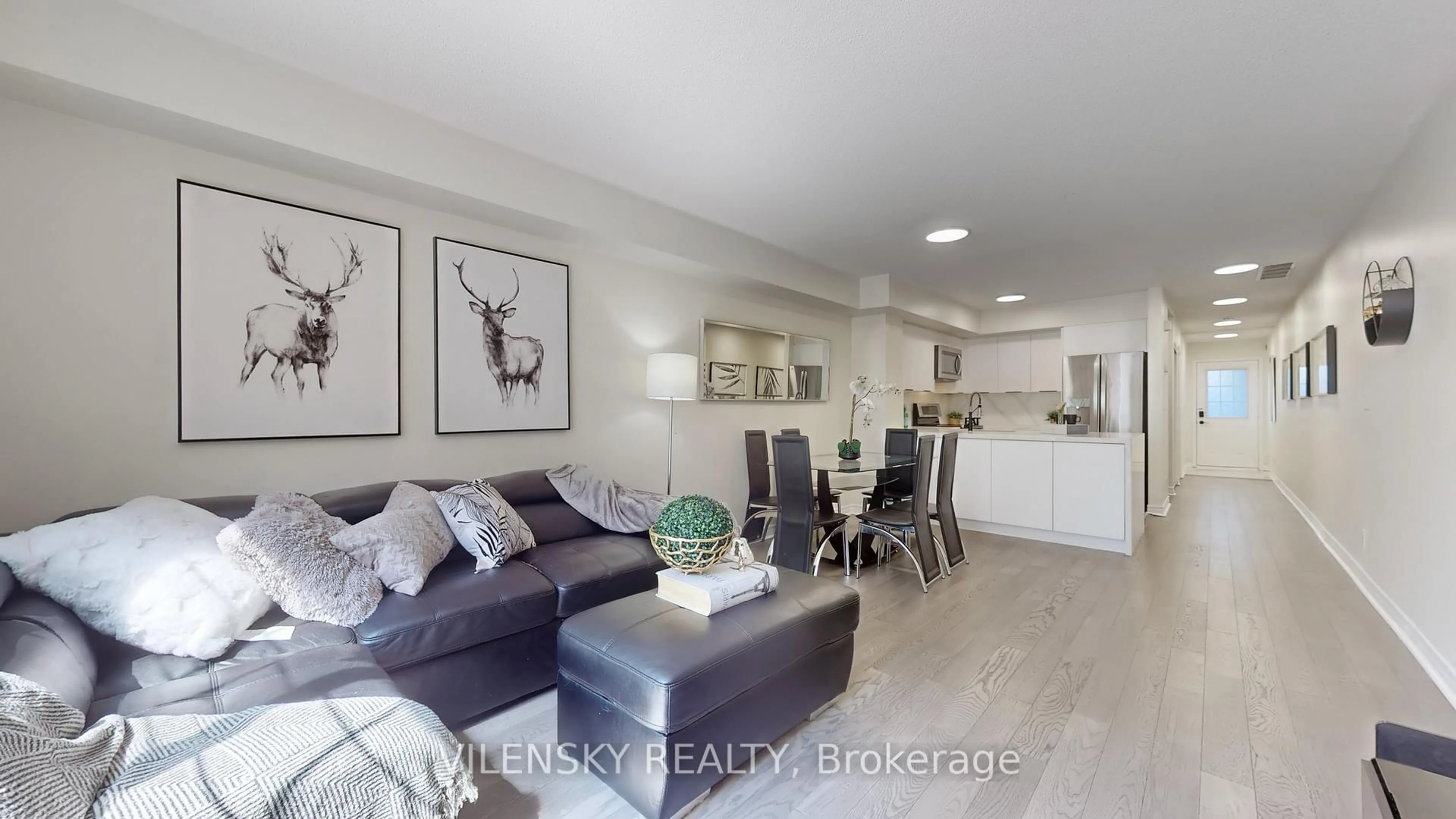 Living room with furniture, unknown for 55 Cedarcroft Blvd #11, Toronto Ontario M2R 3Y1