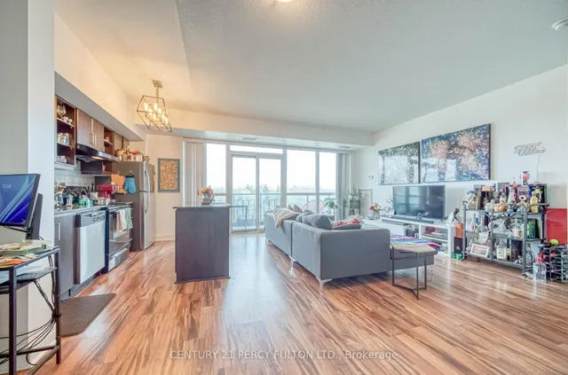Additional property image - 35 Brian Peck Cres Unit 504