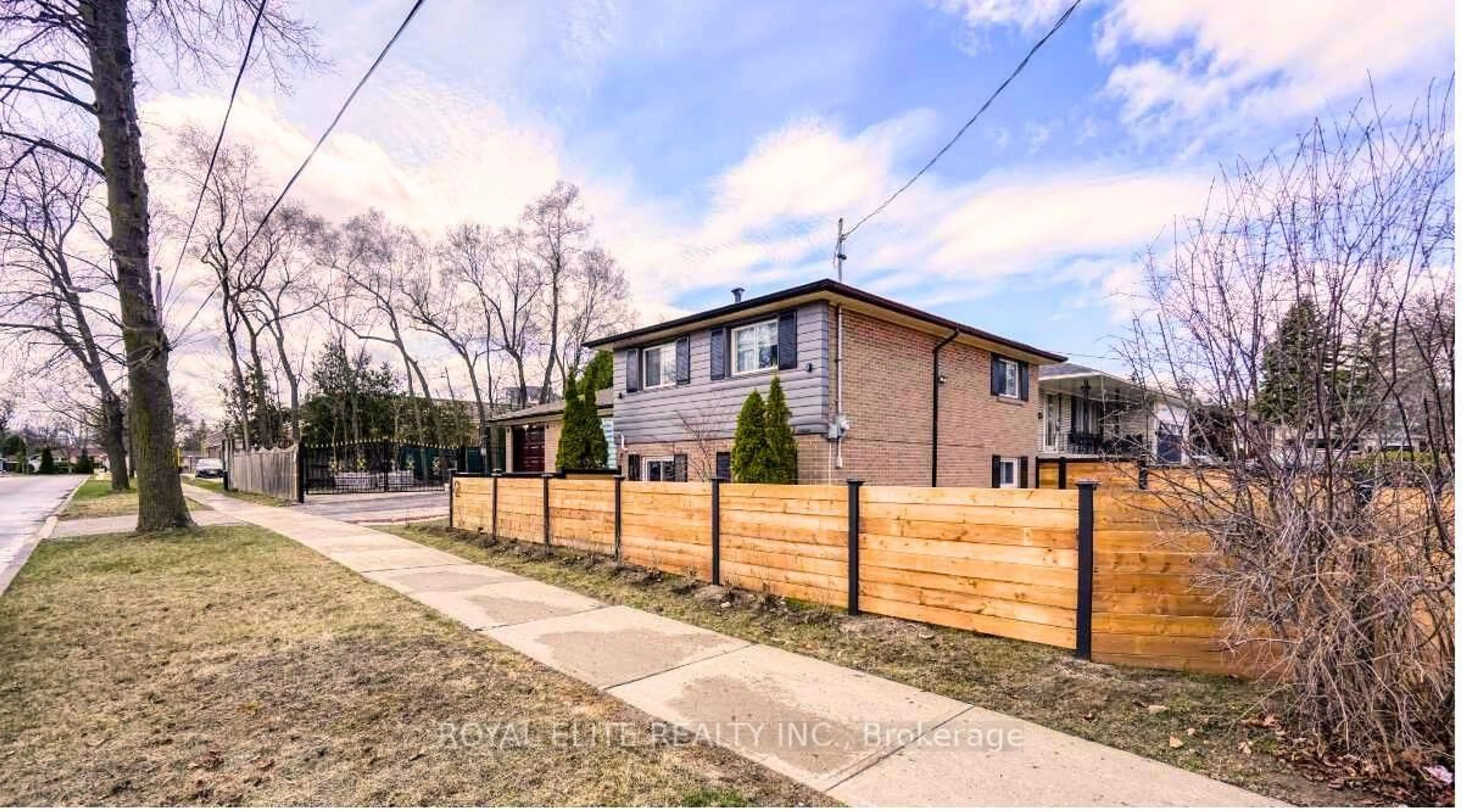 Home with brick exterior material, street for 2 Lesgay Cres, Toronto Ontario M2J 2H8