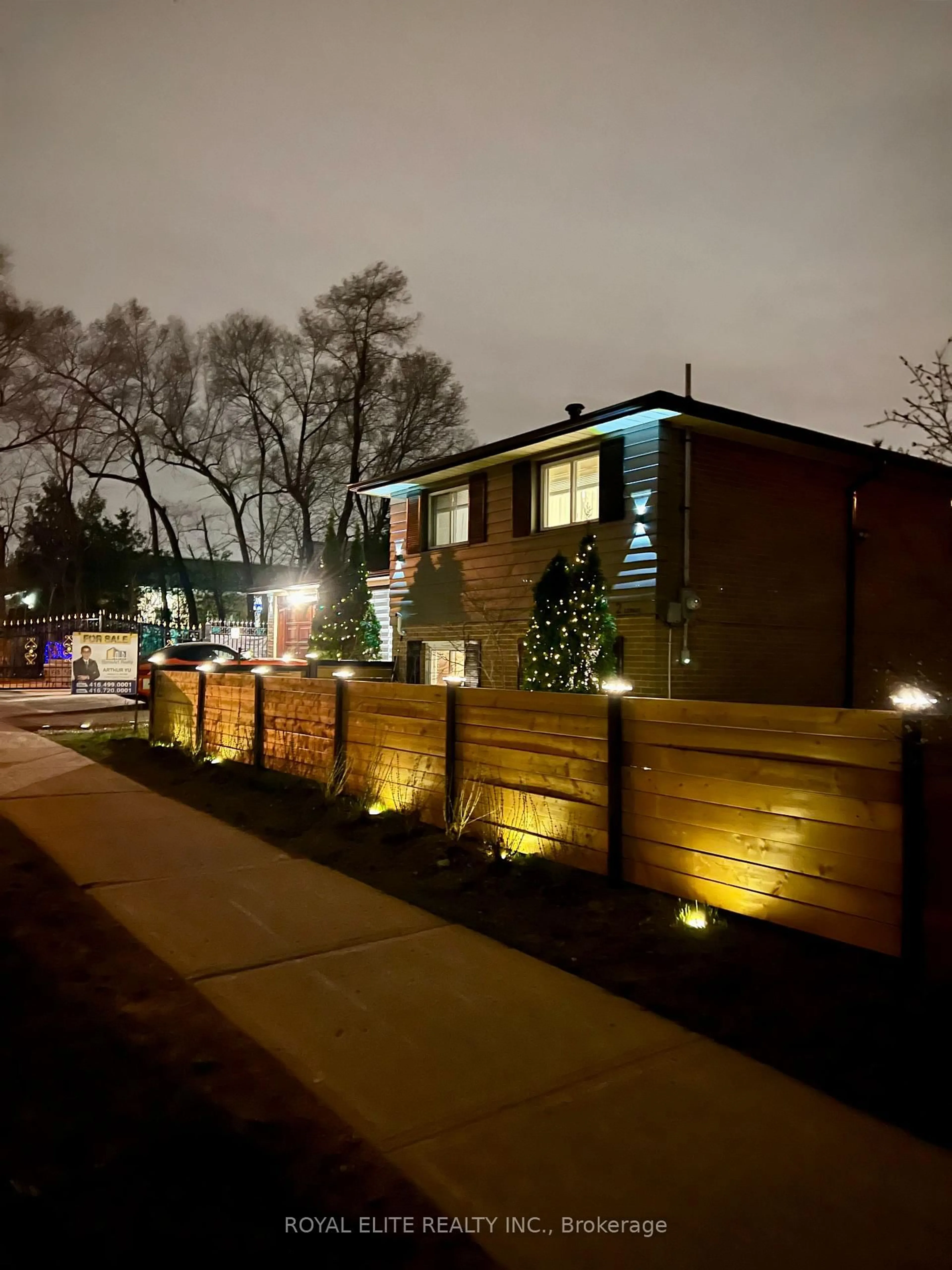 Home with brick exterior material, street for 2 Lesgay Cres, Toronto Ontario M2J 2H8