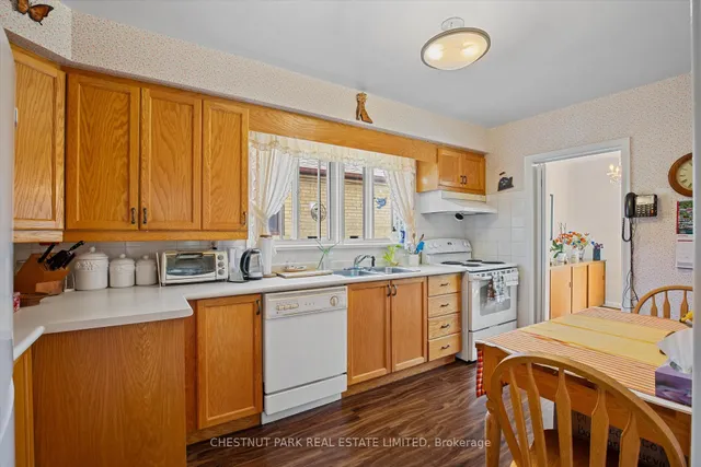 Additional property image - 16 Everingham Crt