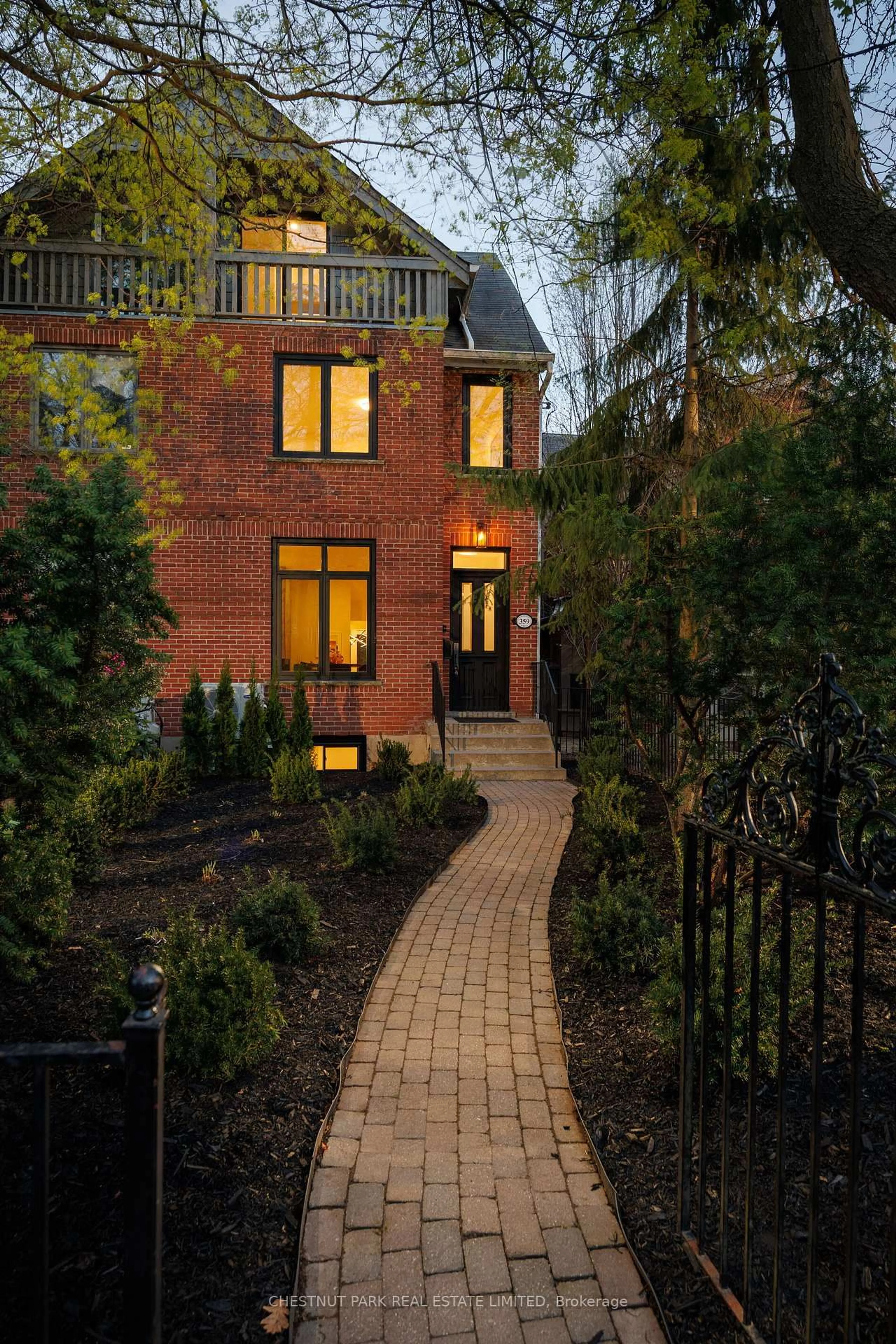 Home with brick exterior material, street for 359 Wellesley St, Toronto Ontario M4X 1H2