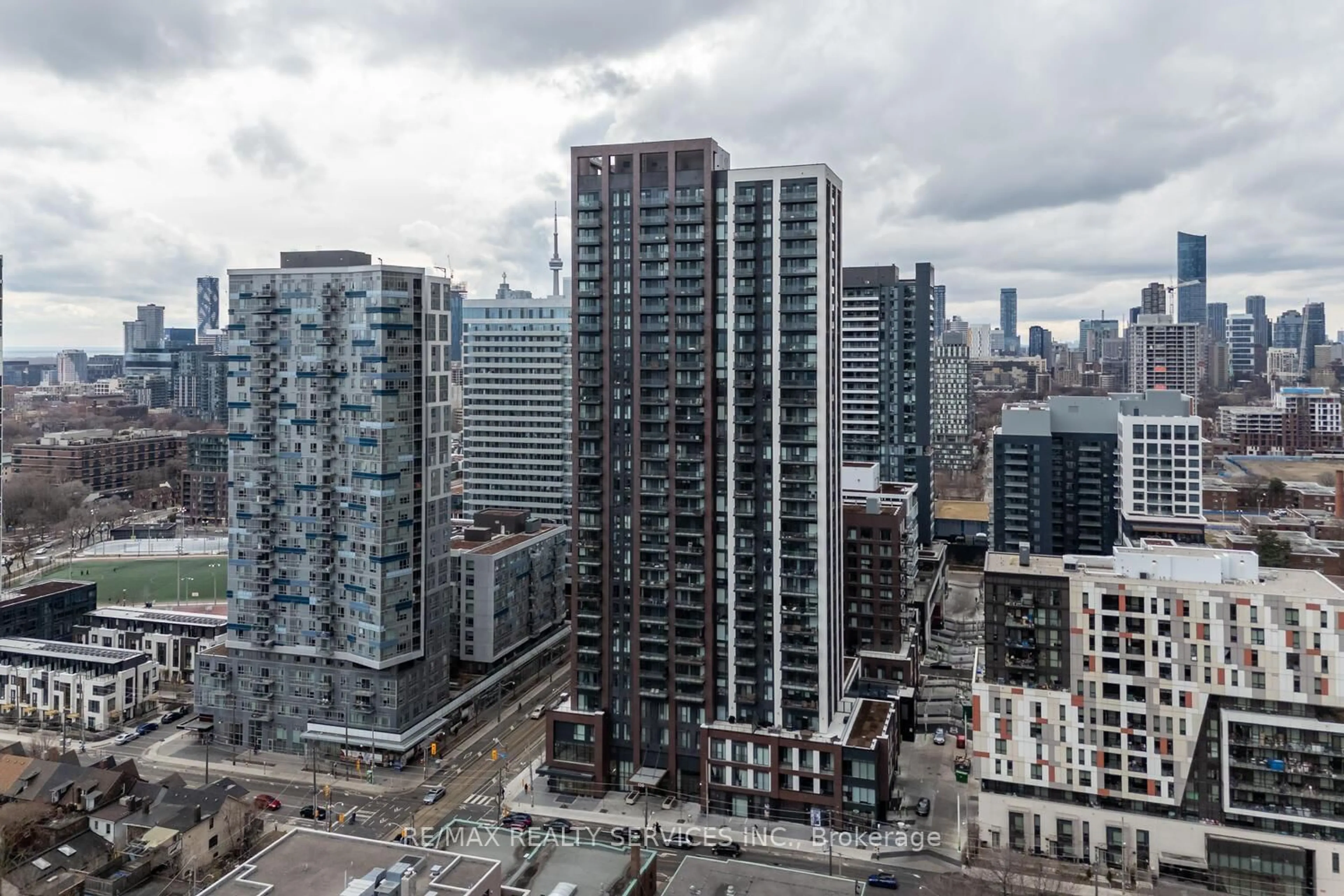 A pic from outside/outdoor area/front of a property/back of a property/a pic from drone, city buildings view from balcony for 130 River St #912, Toronto Ontario M5A 0R8