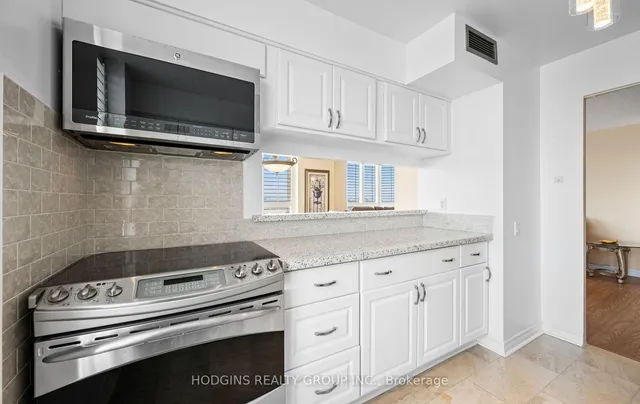 Additional property image - 21 Overlea Blvd Unit 1904