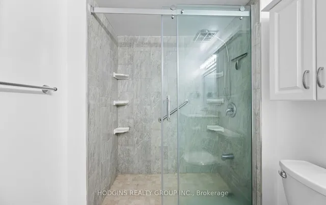 Additional property image - 21 Overlea Blvd Unit 1904