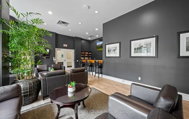 Additional property image - 21 Overlea Blvd Unit 1904