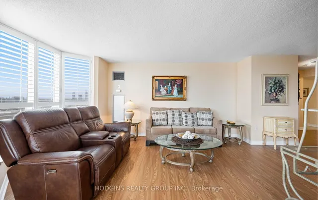 Additional property image - 21 Overlea Blvd Unit 1904