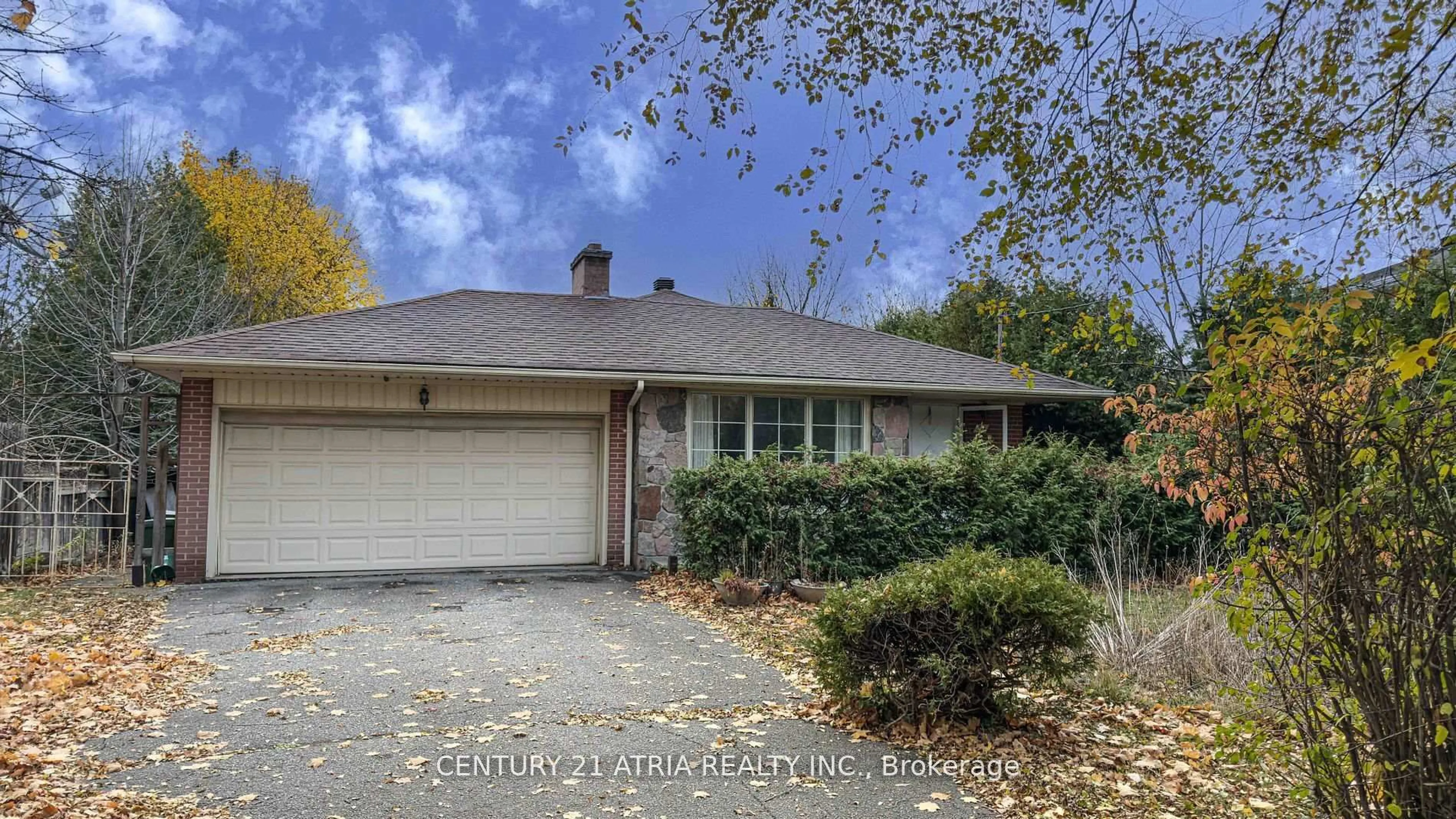 Home with brick exterior material, street for 33 Hopperton Dr, Toronto Ontario M2L 2S5