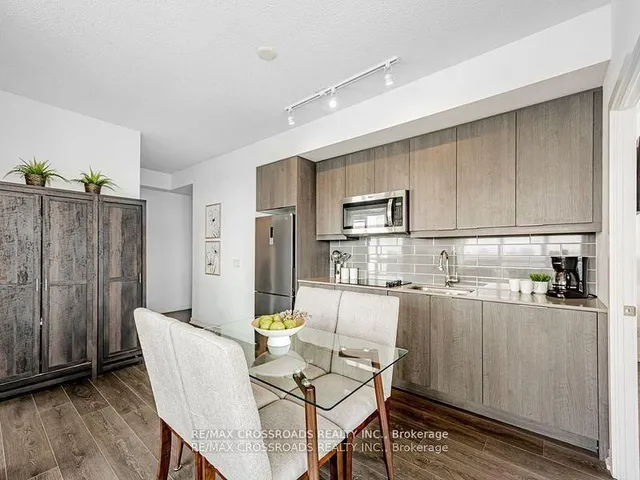 Additional property image - 32 Forest Manor Rd Unit 1910