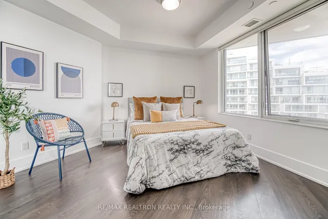 Additional property image - 1 Edgewater Dr Unit 719