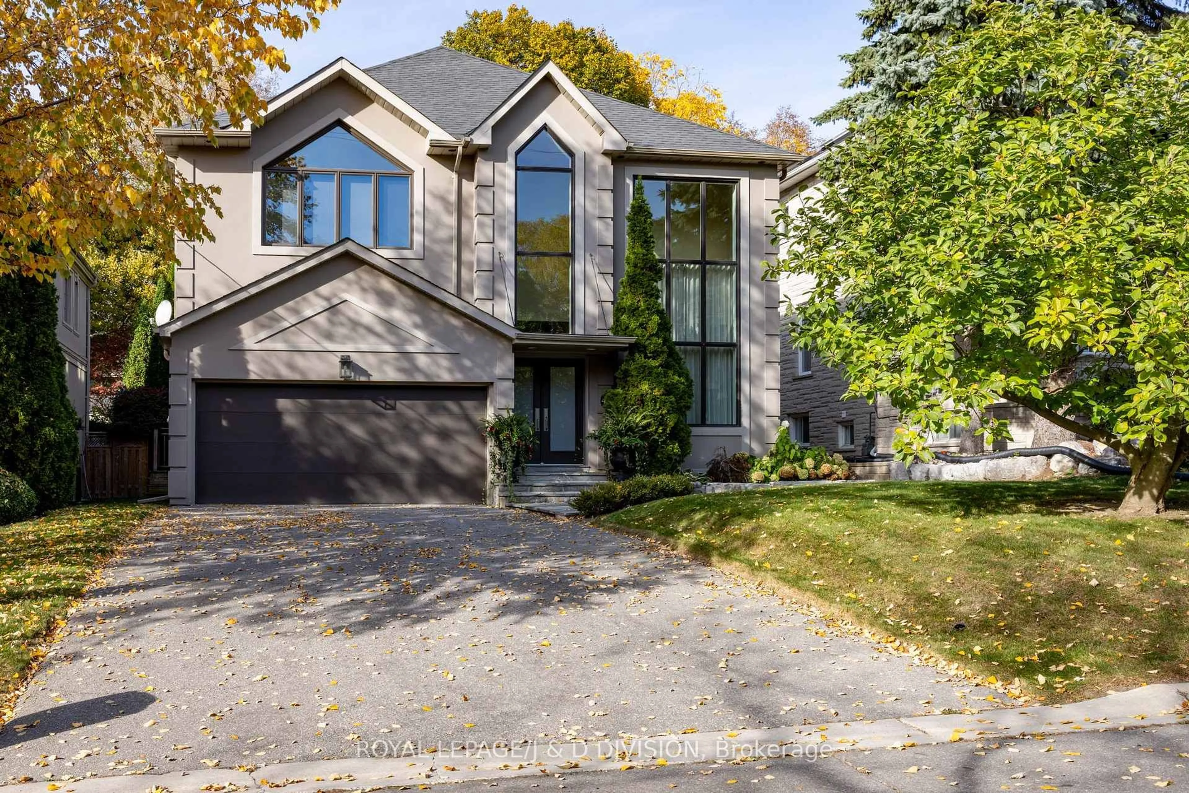 Home with brick exterior material, street for 42 Munro Blvd, Toronto Ontario M2P 1B9