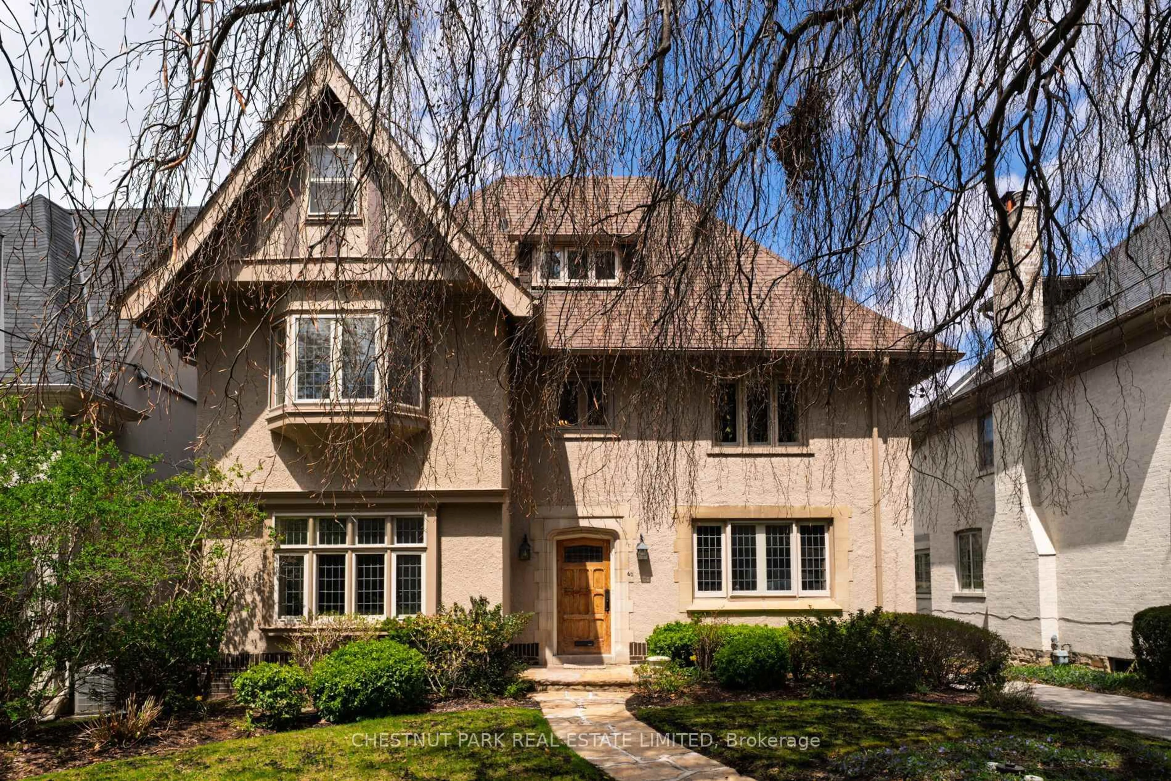 Home with brick exterior material, street for 60 Rosedale Heights Dr, Toronto Ontario M4T 1C5