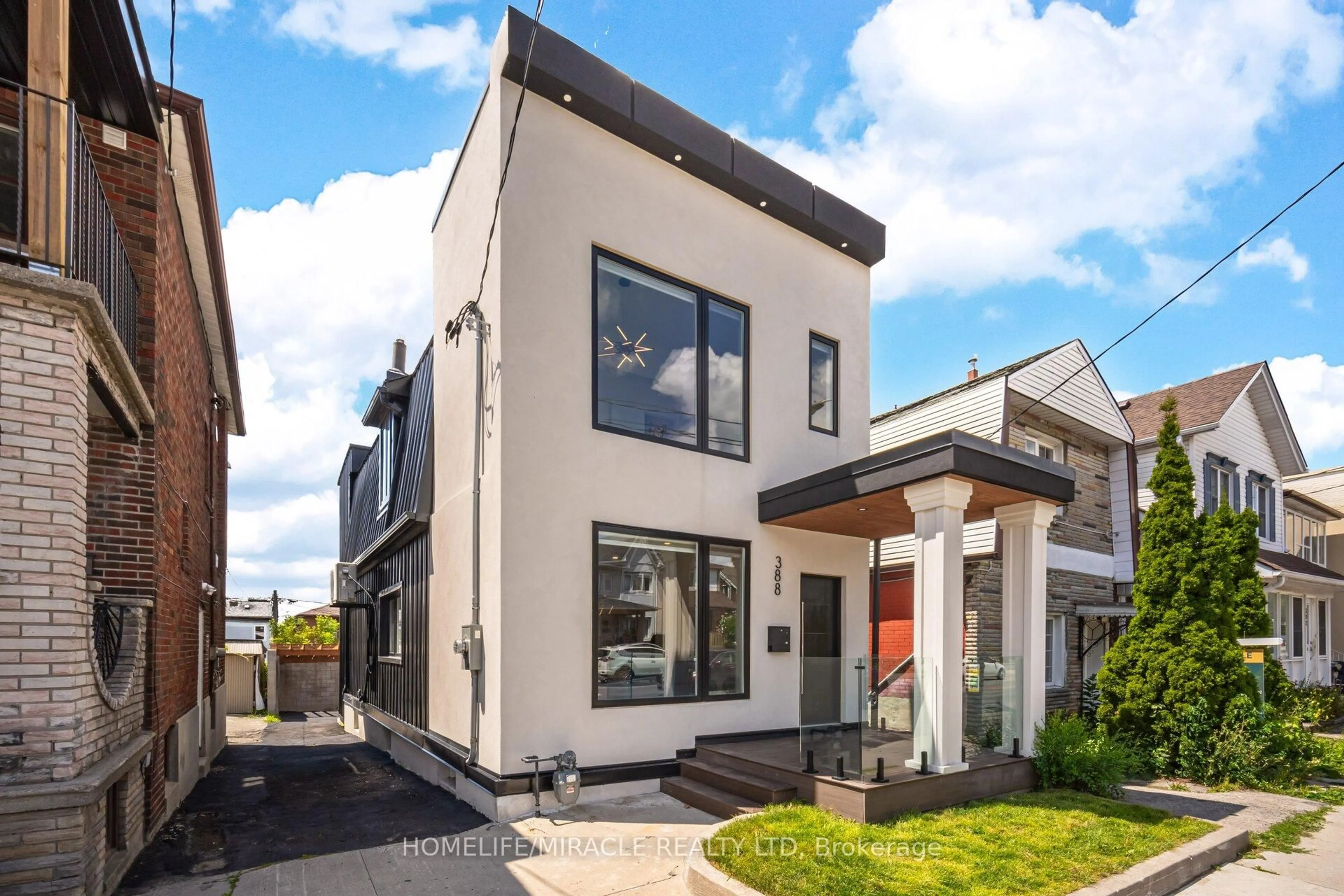 Home with brick exterior material, street for 388 Oakwood Ave, Toronto Ontario M6E 2W3
