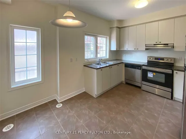 Additional property image - 169 Finch Ave Unit E