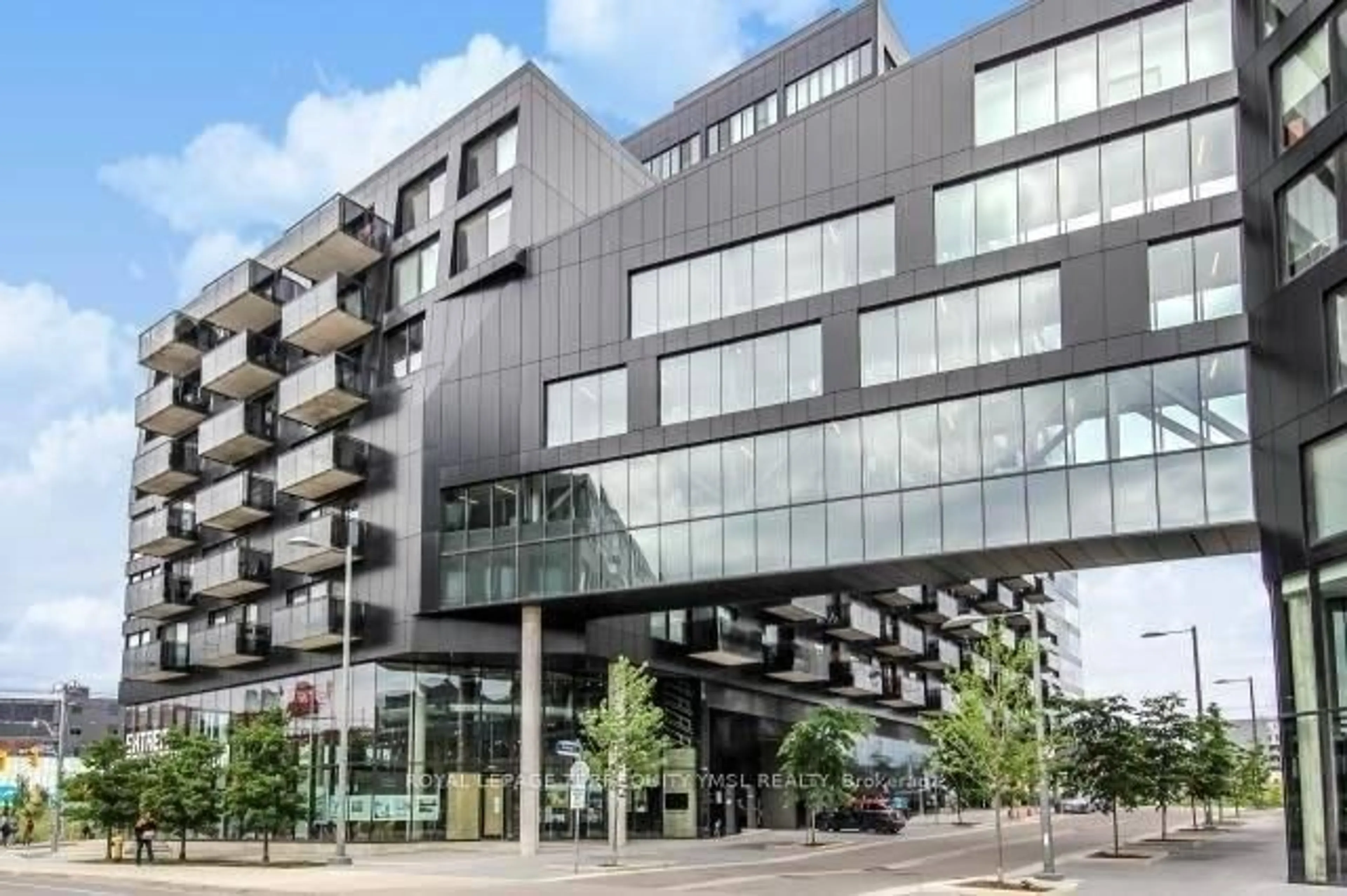 Unknown for 51 Trolley Cres #302, Toronto Ontario M5A 0E9