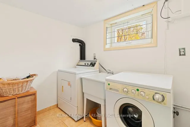 Additional property image - 35 Kirkland Blvd