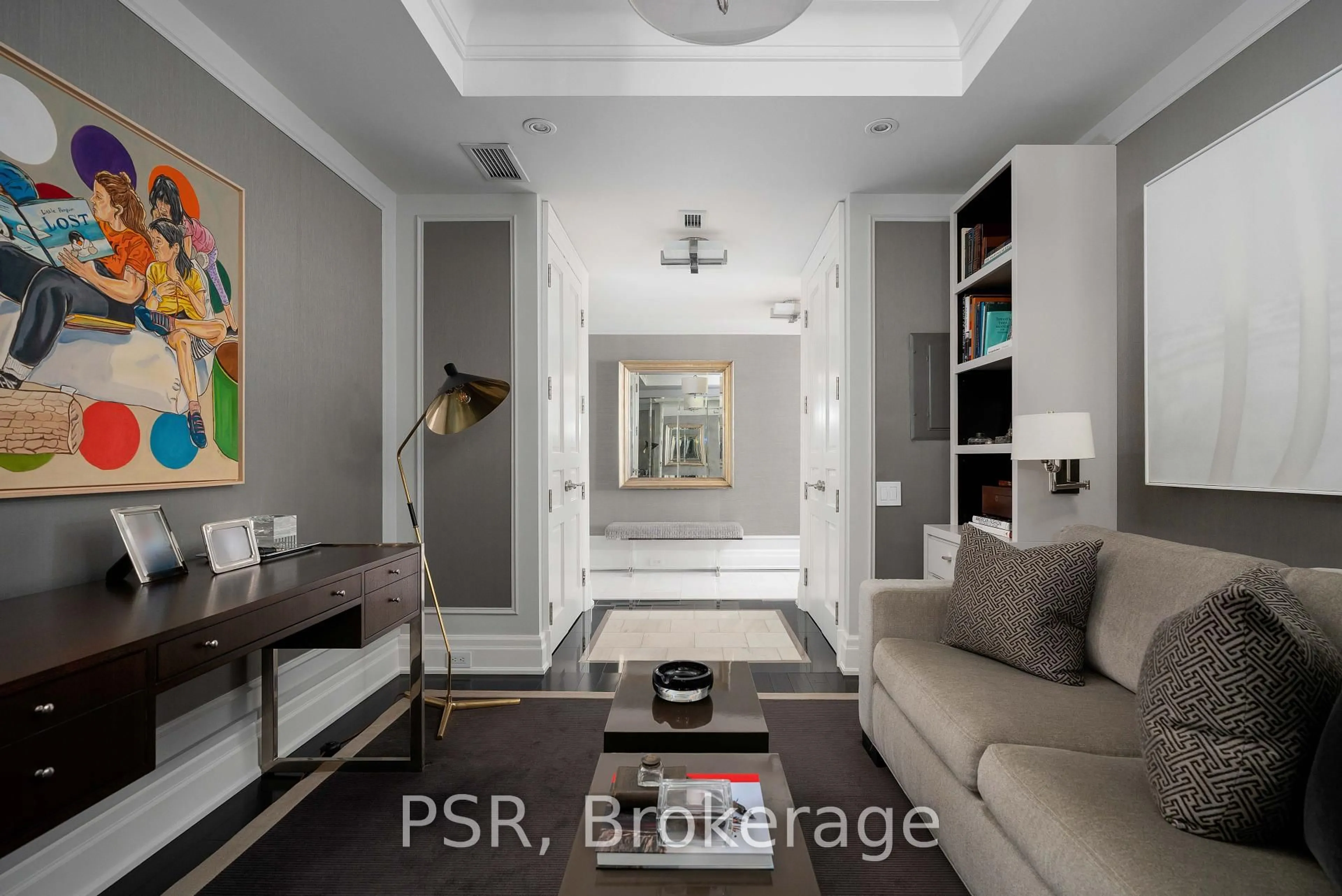 Unknown for 155 St Clair Ave #605, Toronto Ontario M4V 0A1