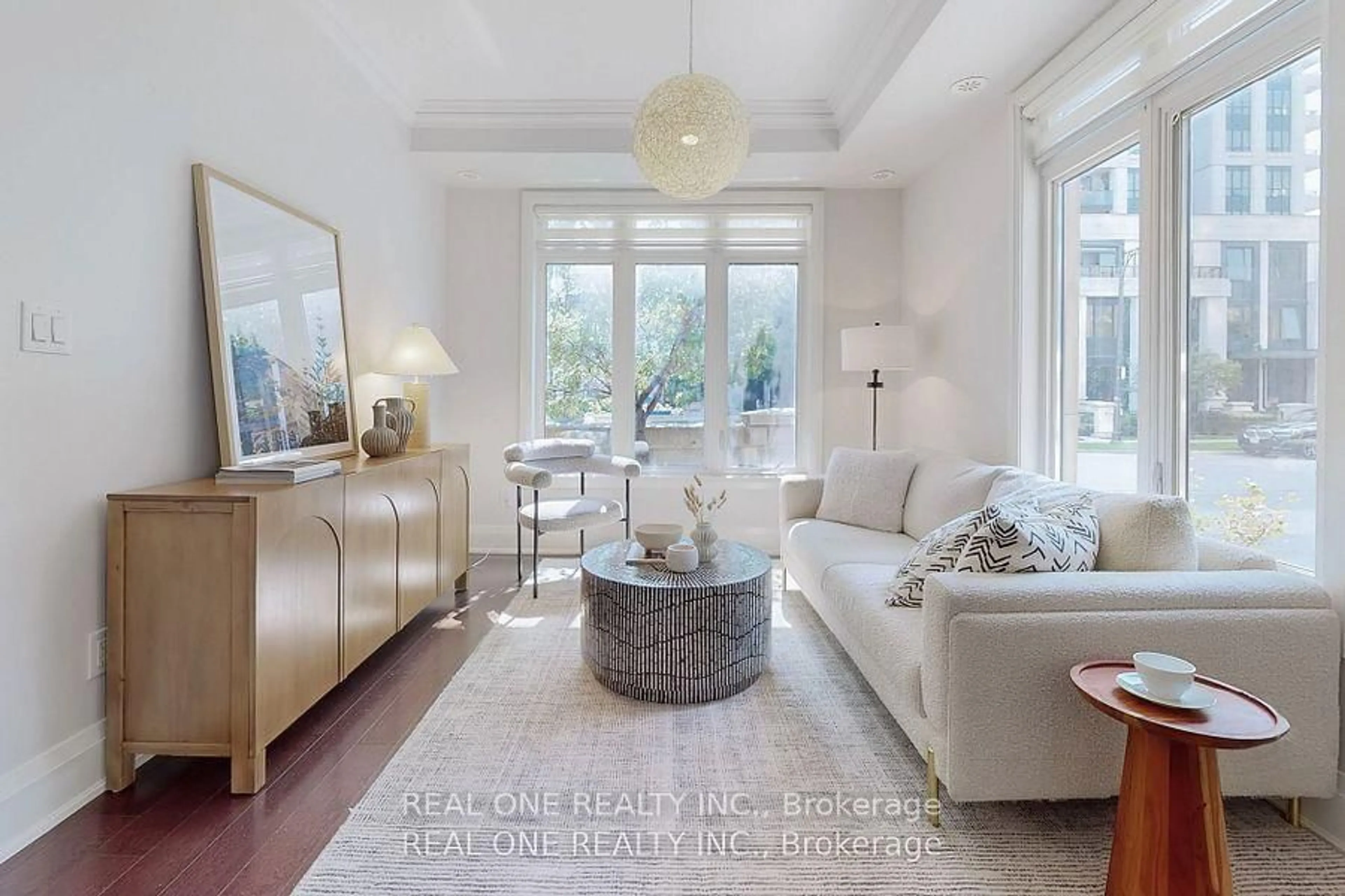 Living room with furniture, unknown for 115 Harrison Garden Blvd #Th 49, Toronto Ontario M2N 0C9