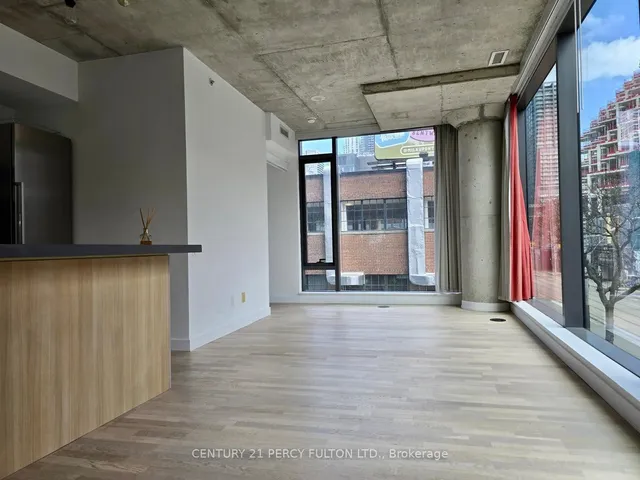Additional property image - 560 King St Unit 213