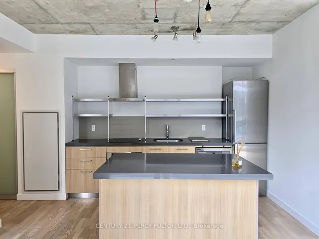 Additional property image - 560 King St Unit 213