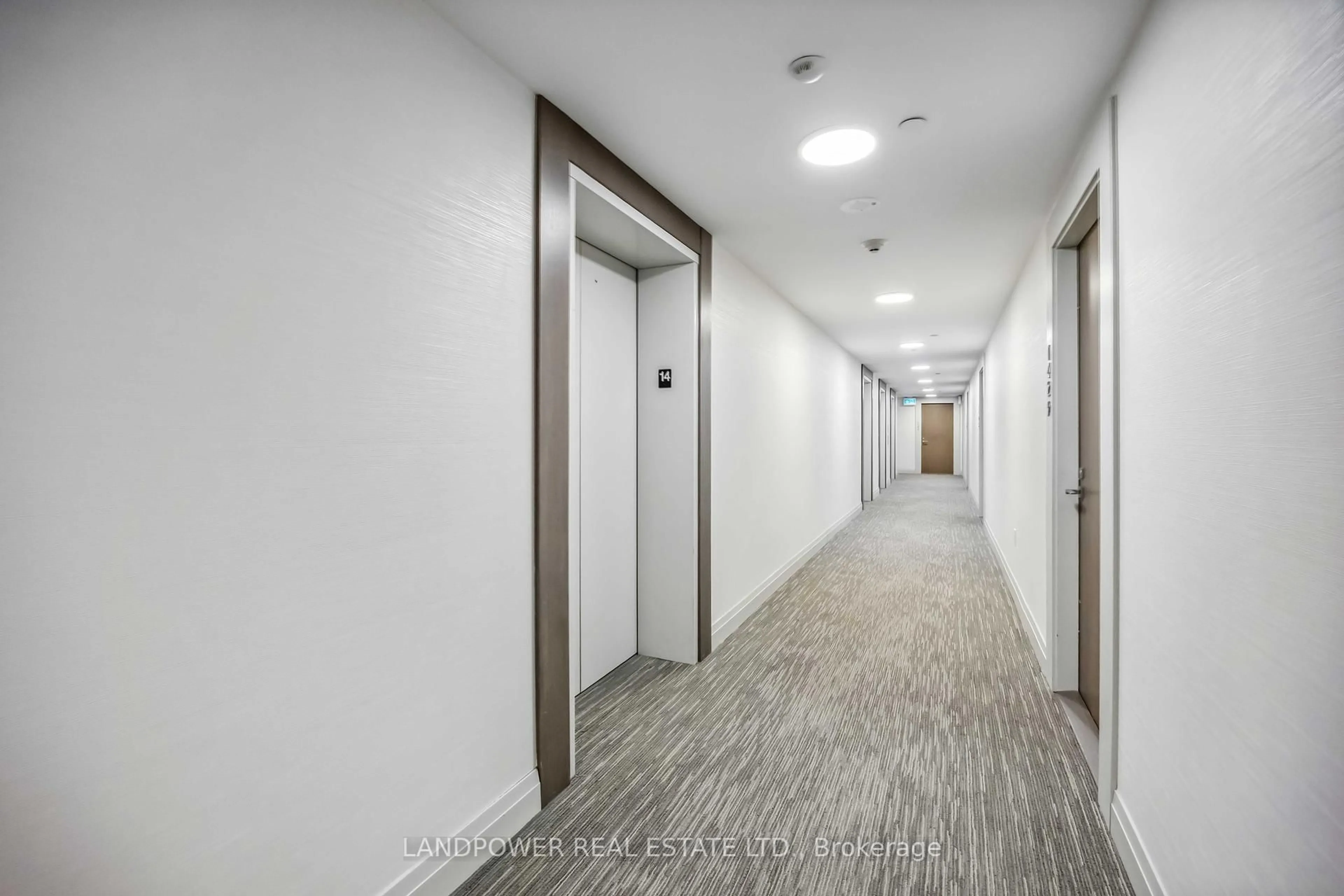 Indoor foyer for 251 Jarvis St #1435, Toronto Ontario M5B 2C2