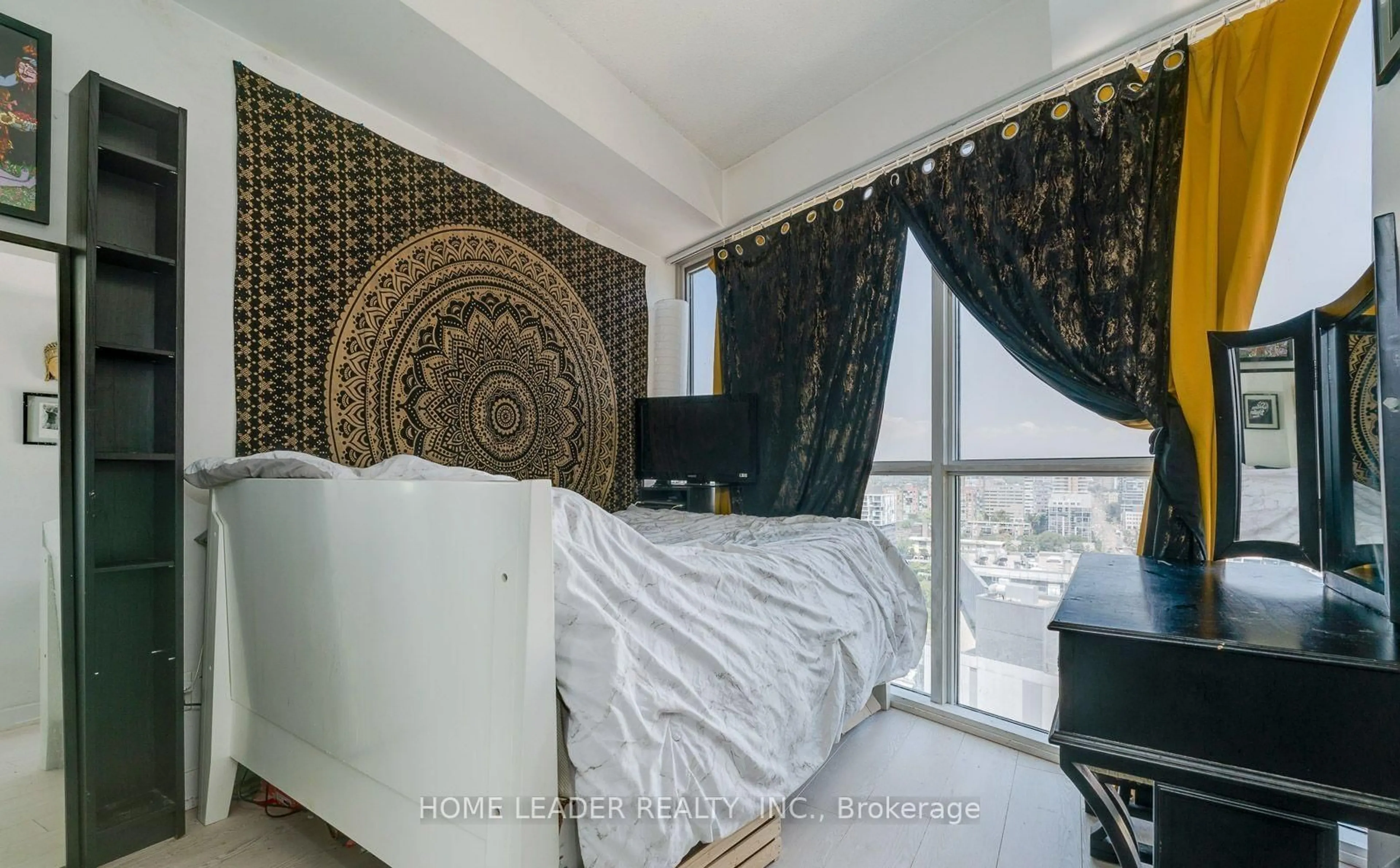 Bedroom with bed, unknown for 20 Bruyeres Mews #2205, Toronto Ontario M5V 0G8