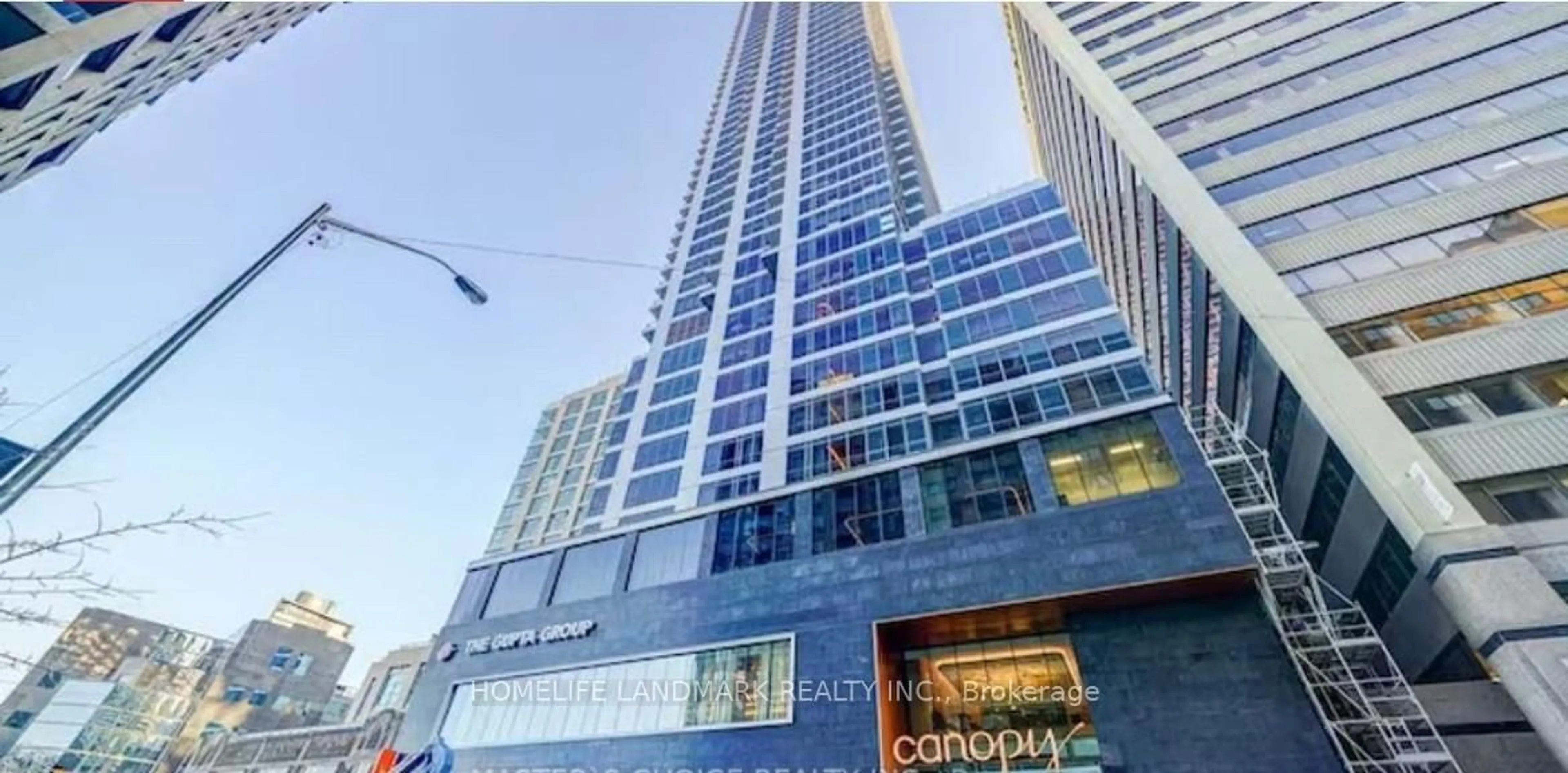 Unknown for 395 Bloor St #5105, Toronto Ontario M4W 1H7