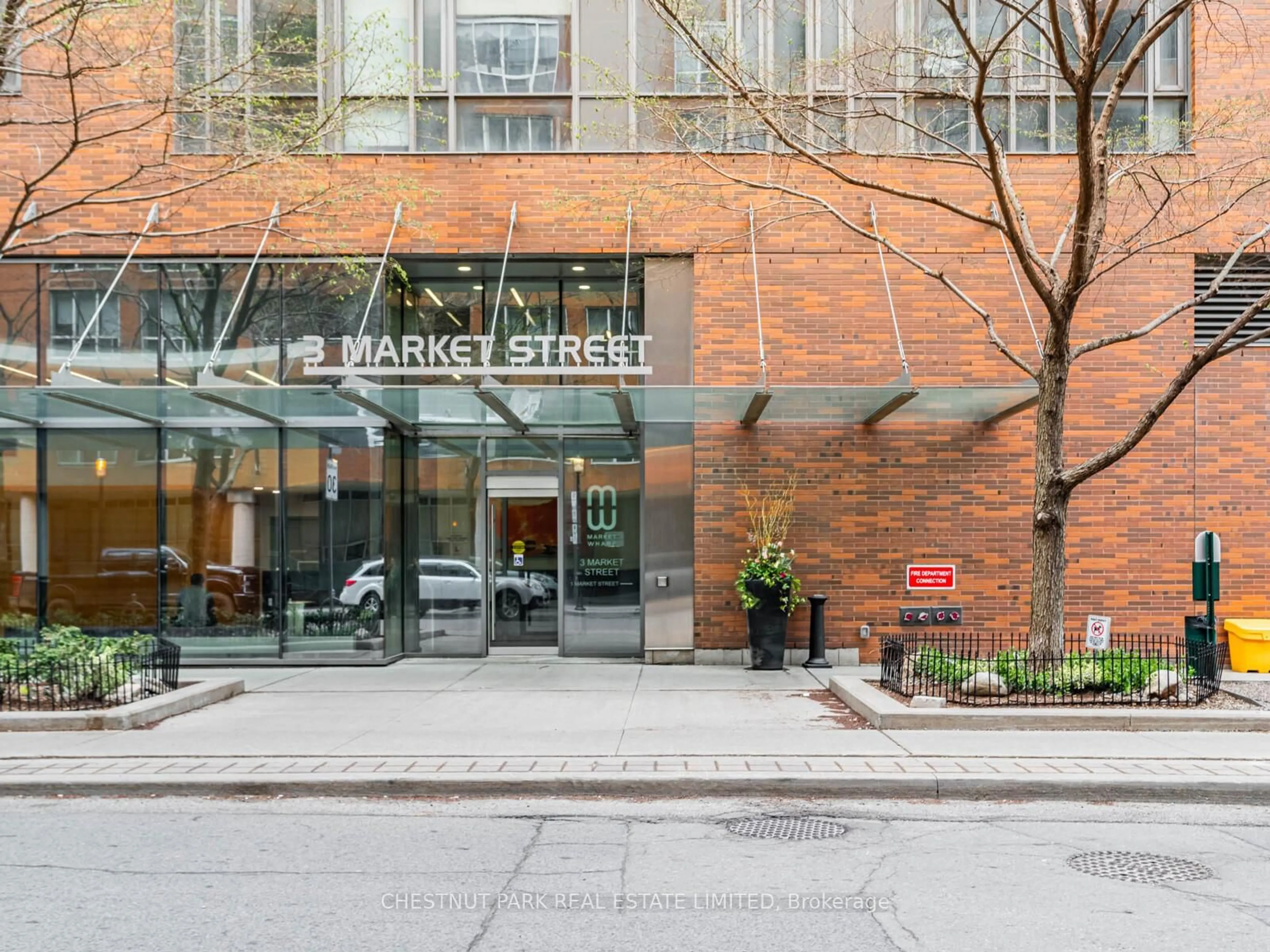 Unknown for 3 Market St #421, Toronto Ontario M5E 0A3