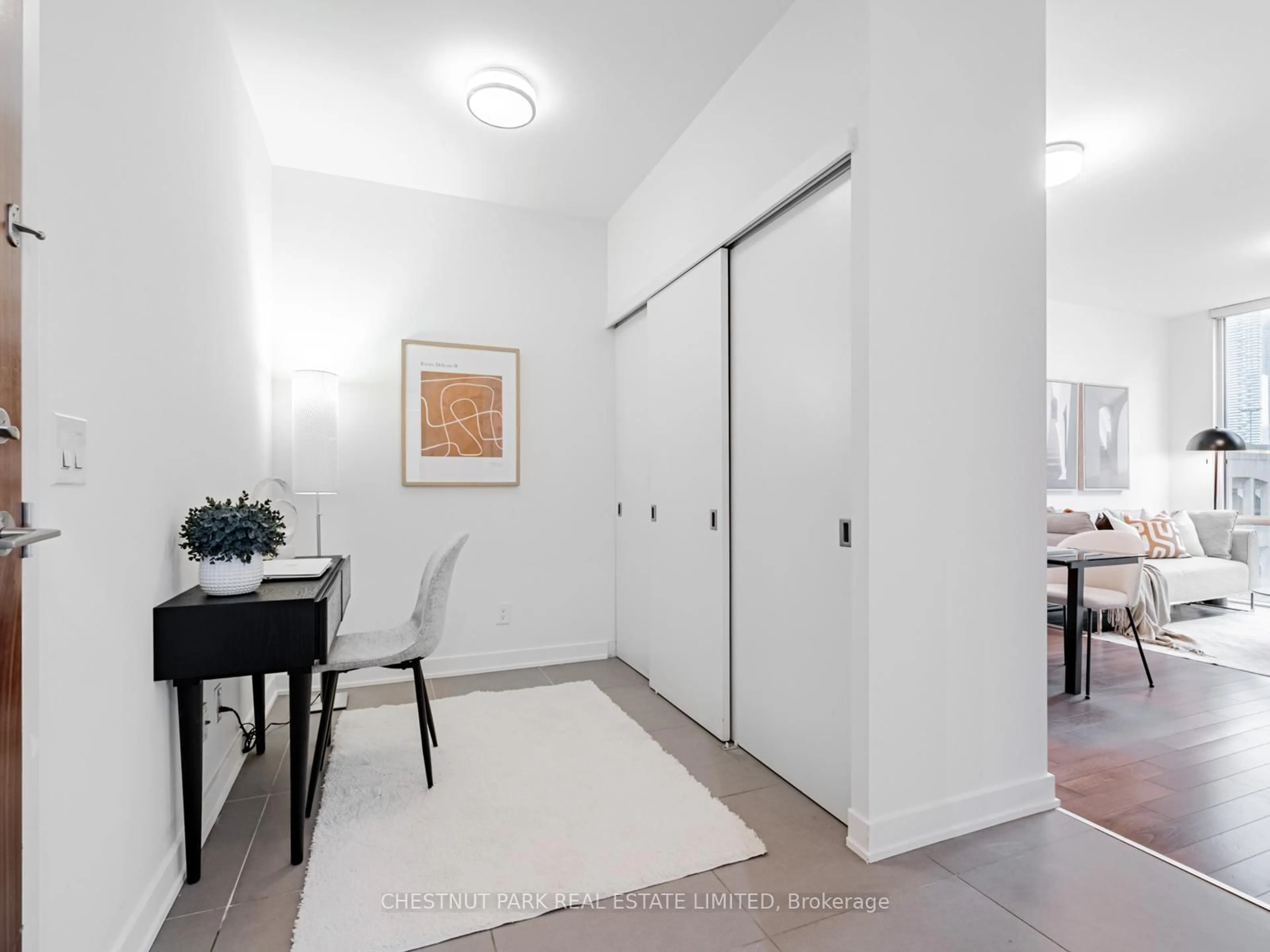 Indoor entryway for 3 Market St #421, Toronto Ontario M5E 0A3