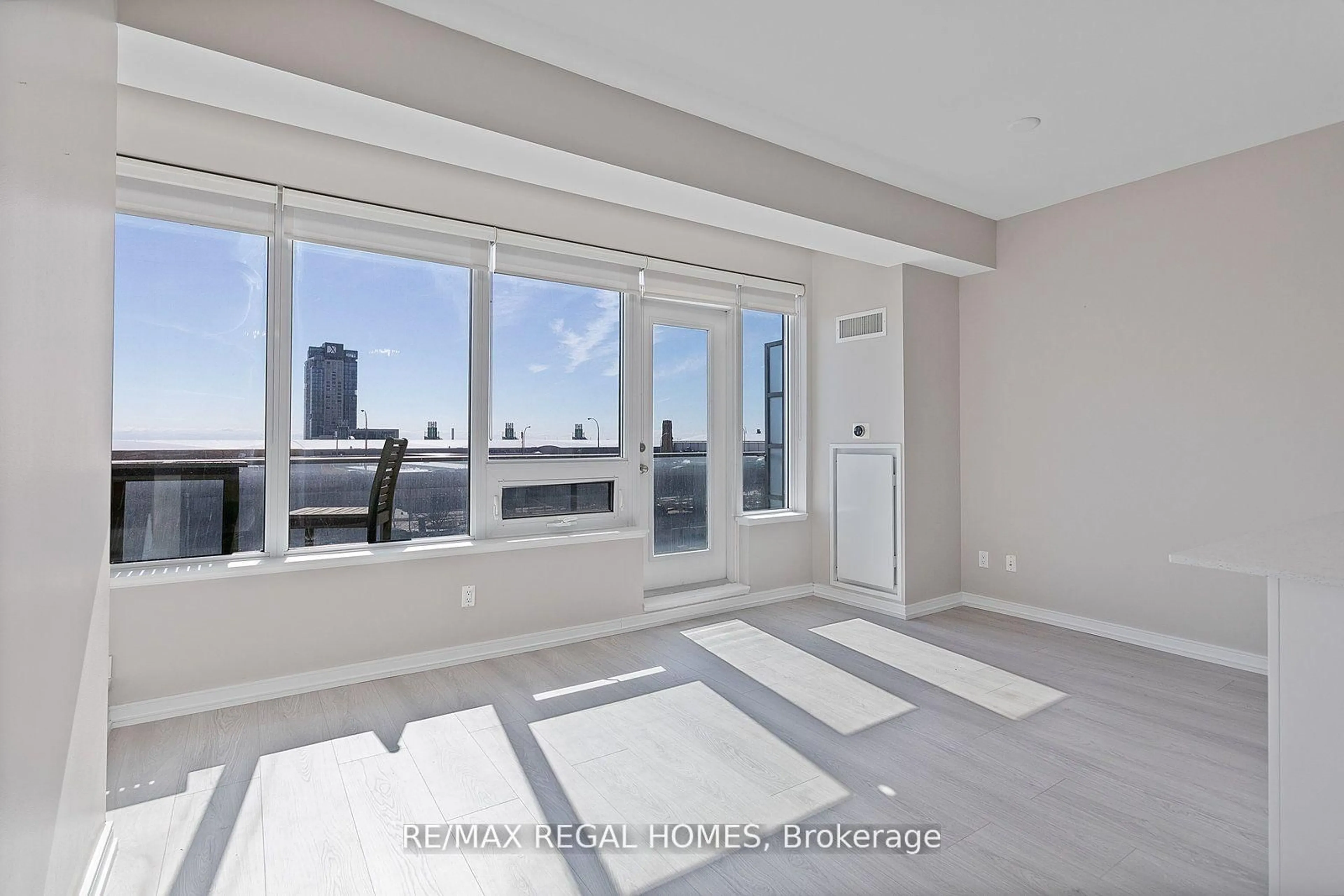 A pic of a room for 55 East Liberty St #512, Toronto Ontario M6K 3P9