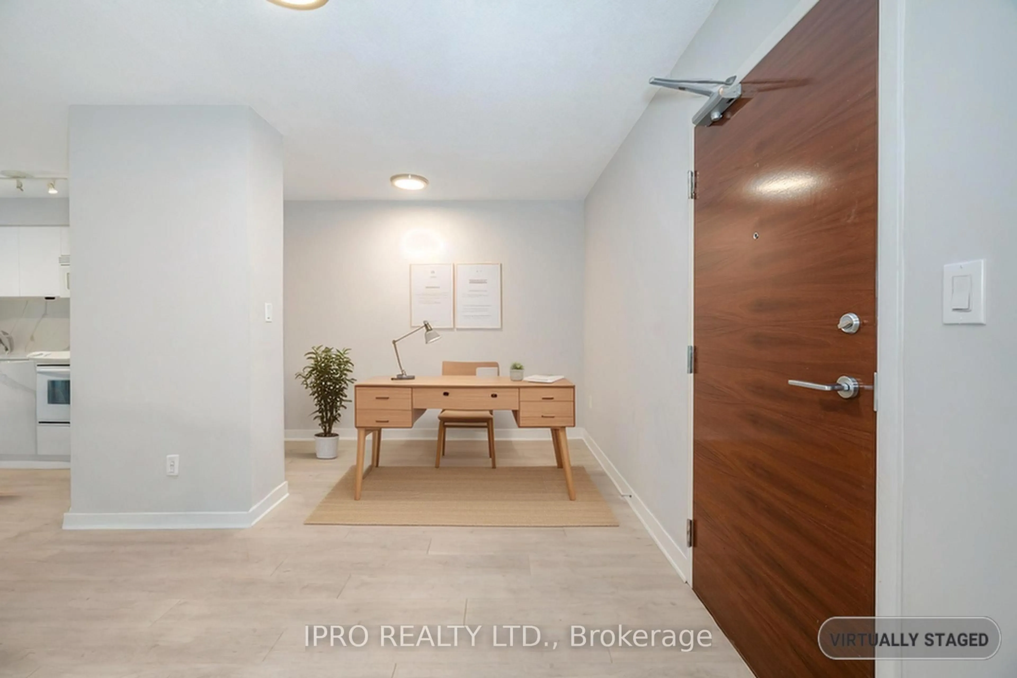 Indoor entryway for 10 Capreol Crt #557, Toronto Ontario M5V 3Z7