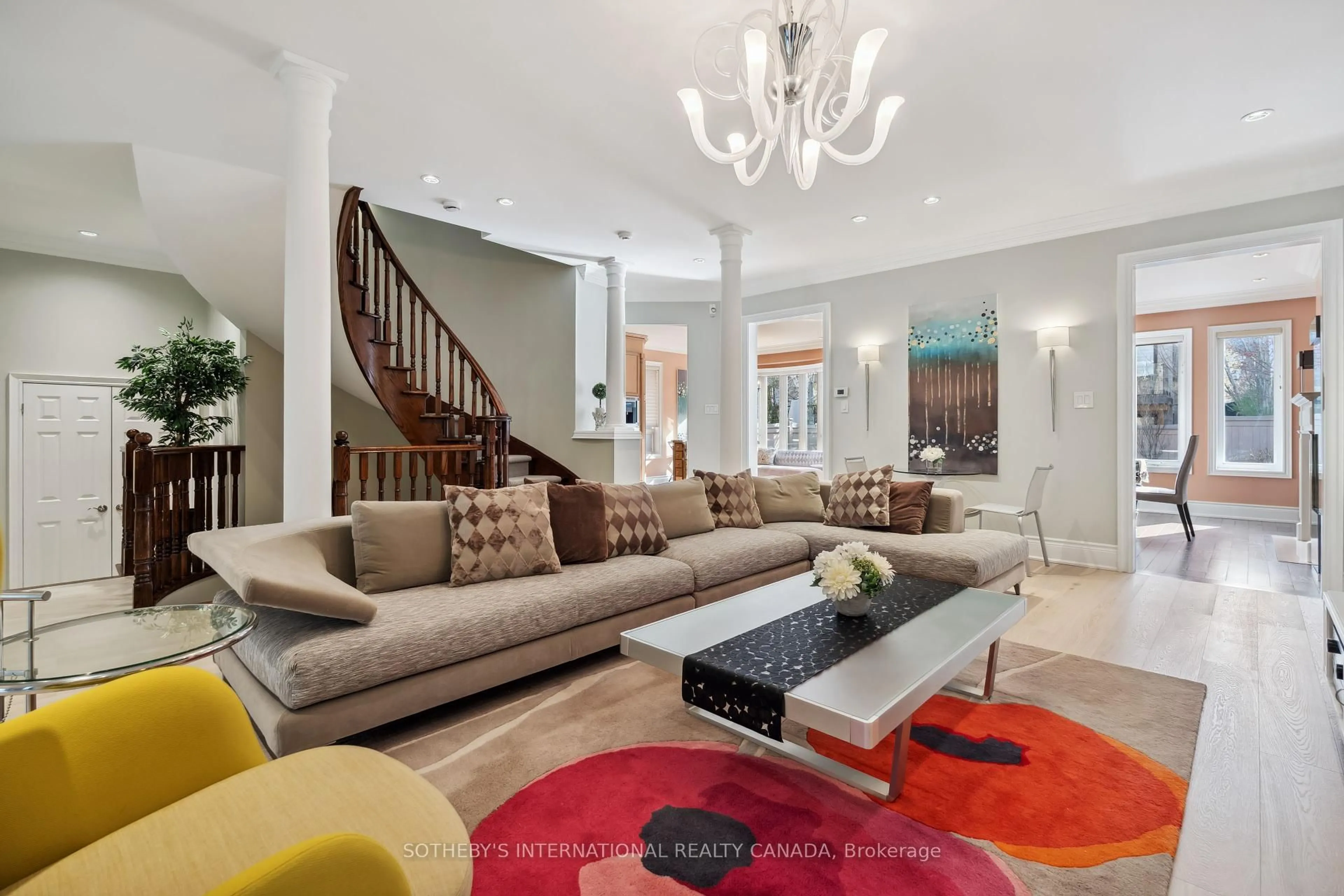 Living room with furniture, unknown for 20 Hampton Park Cres, Toronto Ontario M4W 3X7