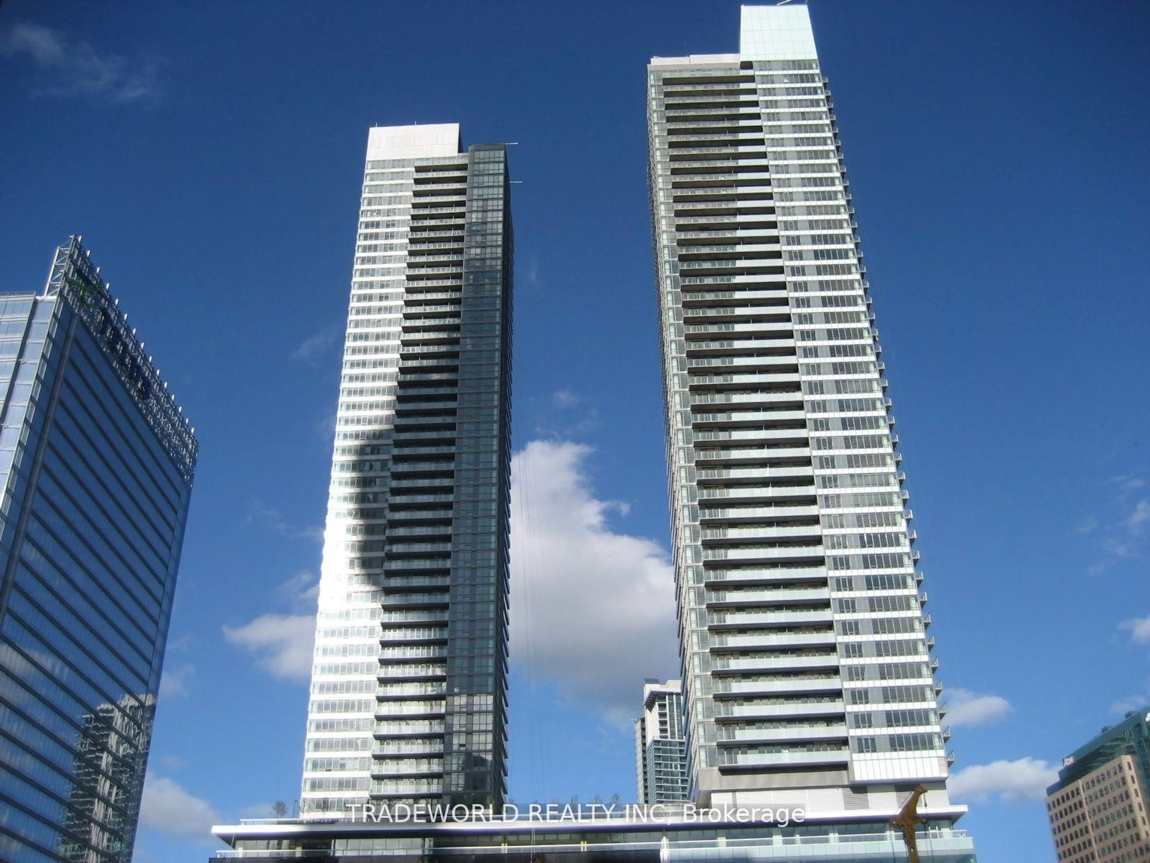 Unknown for 65 Bremner Blvd #1906, Toronto Ontario M5J 0A7